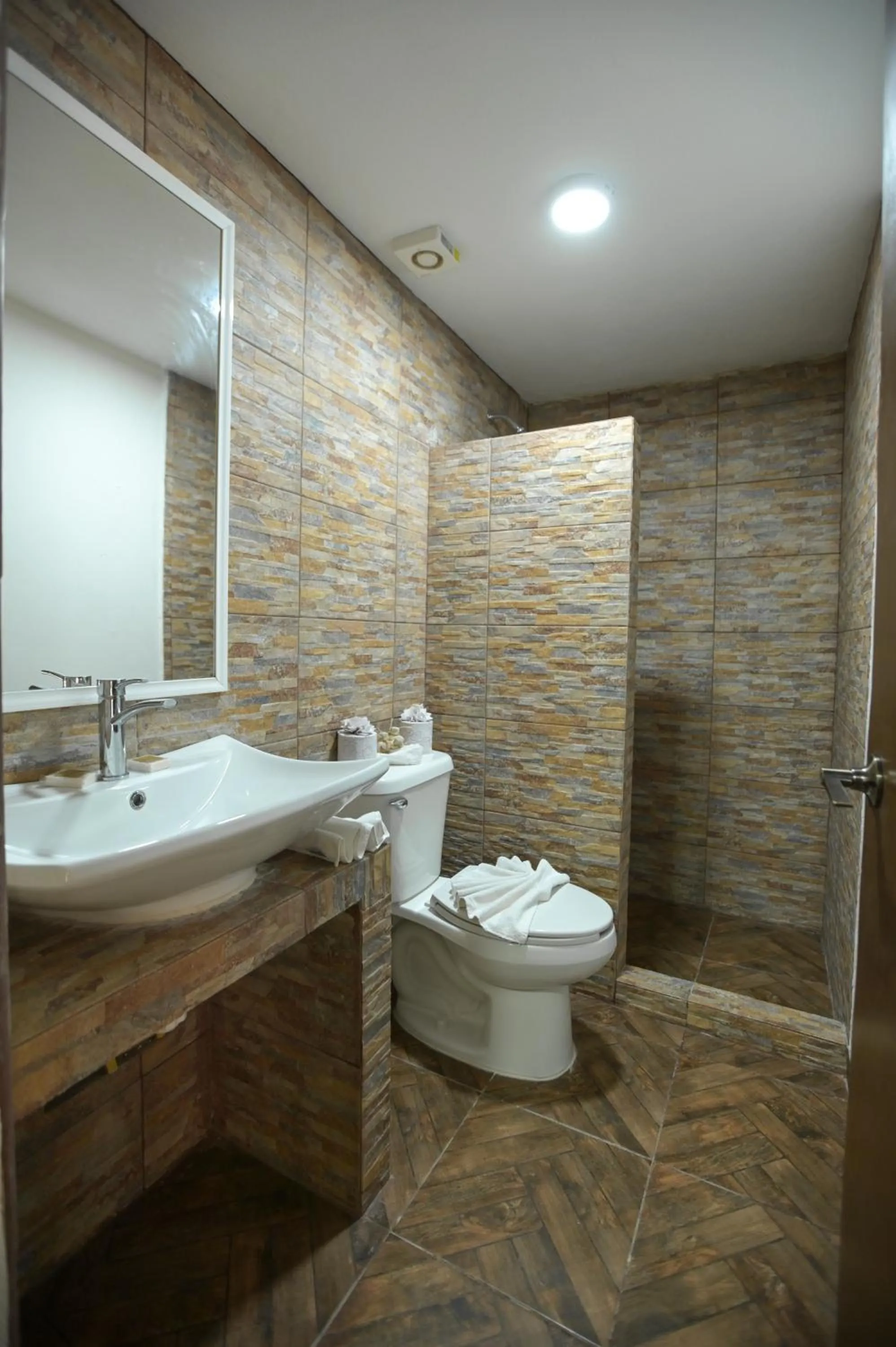 Bathroom in Kinta Kan Cabañas Hotel Playa del Carmen