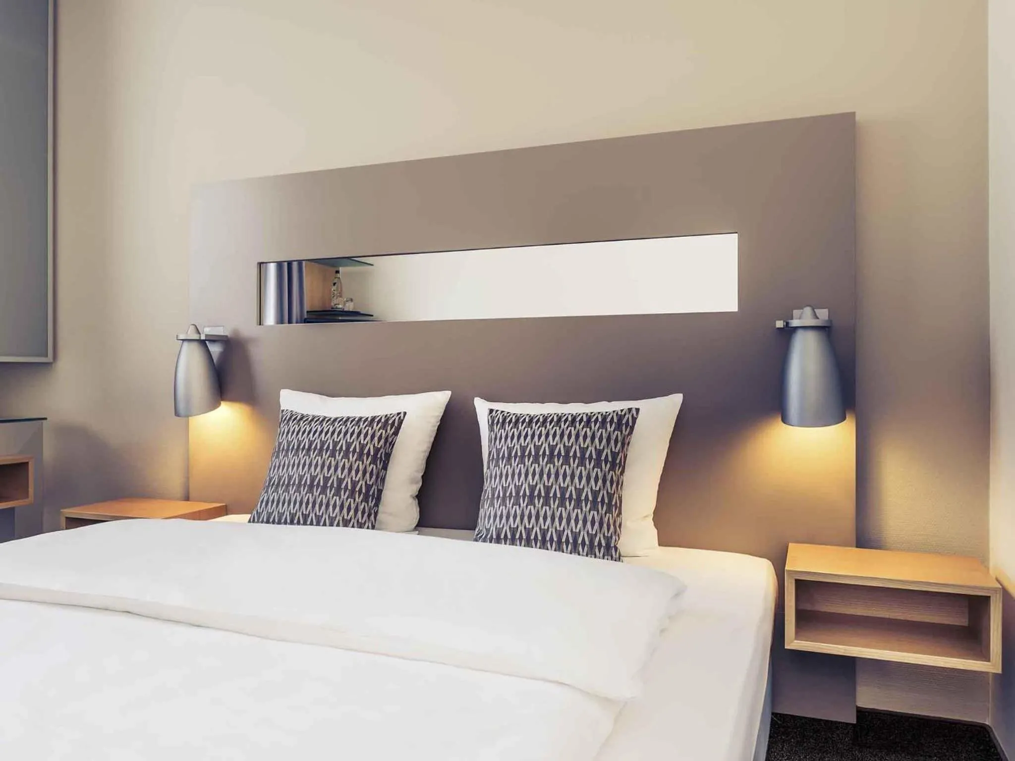 Bedroom, Bed in Mercure Hotel Düsseldorf City Nord