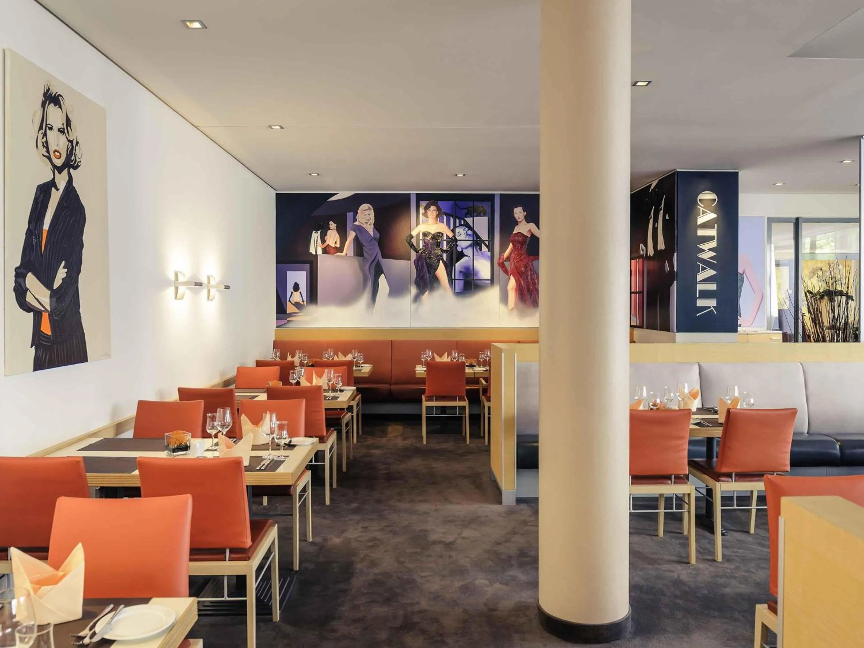 Lounge or bar in Mercure Hotel Düsseldorf City Nord