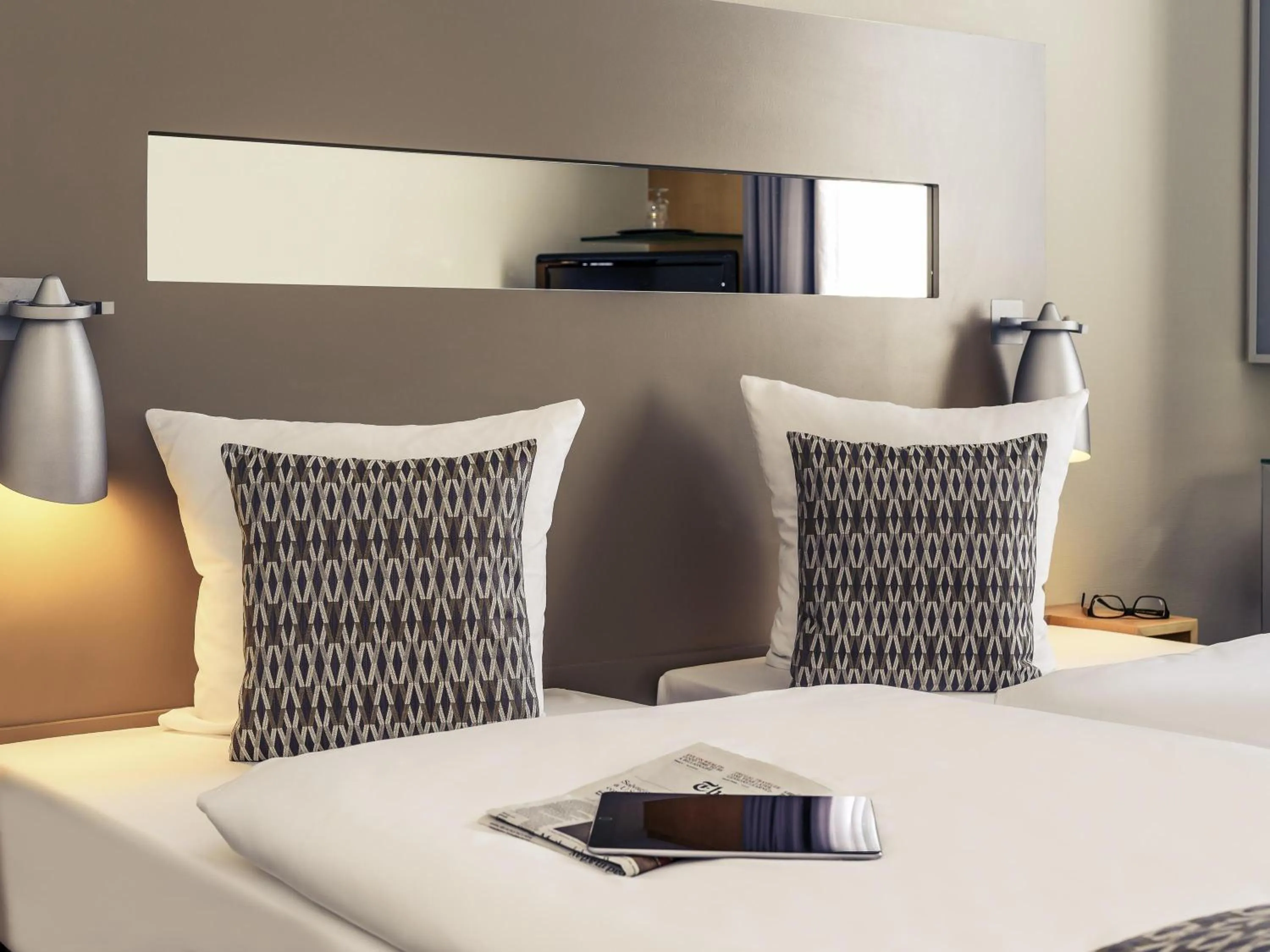 Bedroom, Bed in Mercure Hotel Düsseldorf City Nord