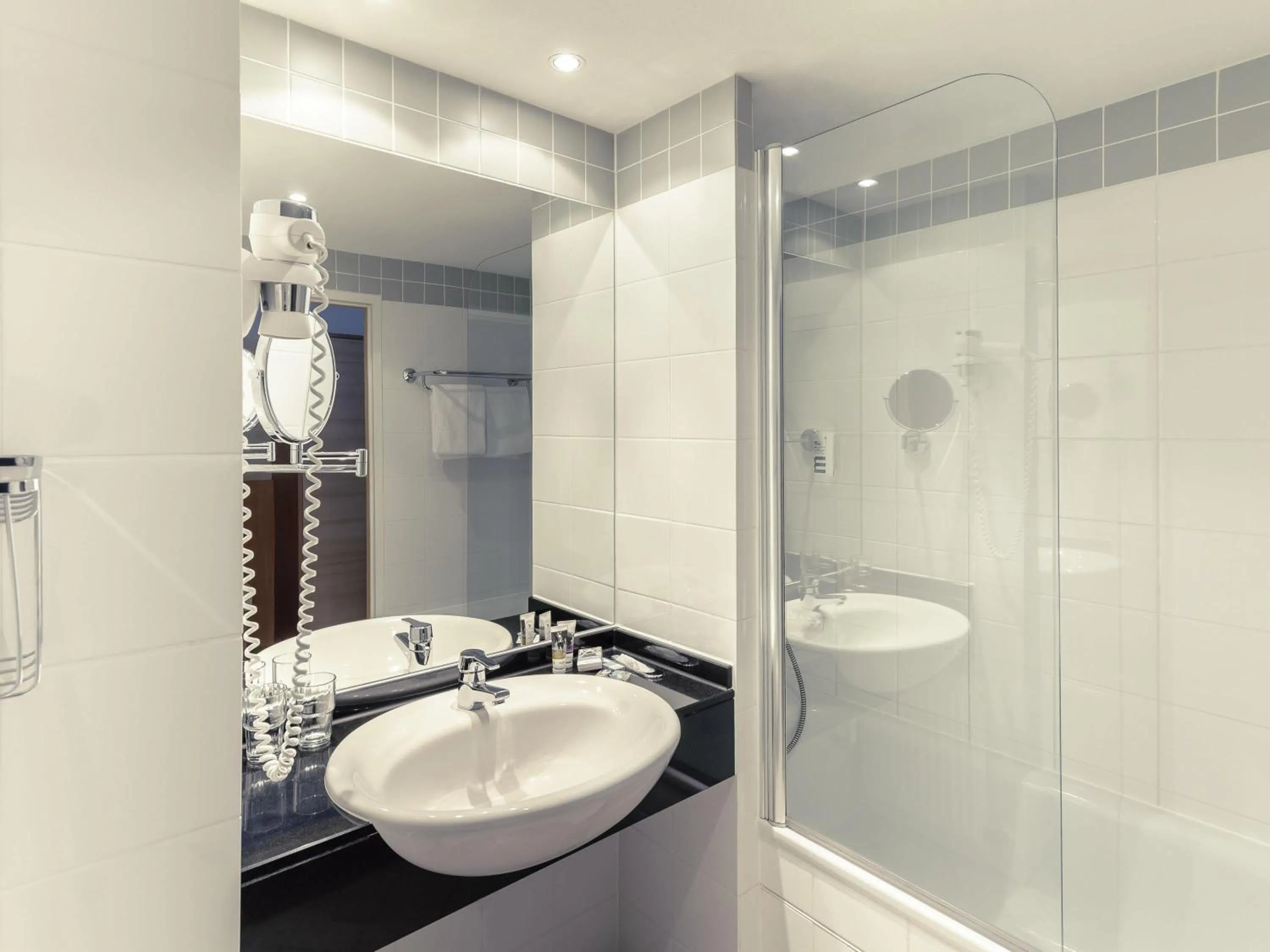 Bedroom in Mercure Hotel Schweinfurt Maininsel