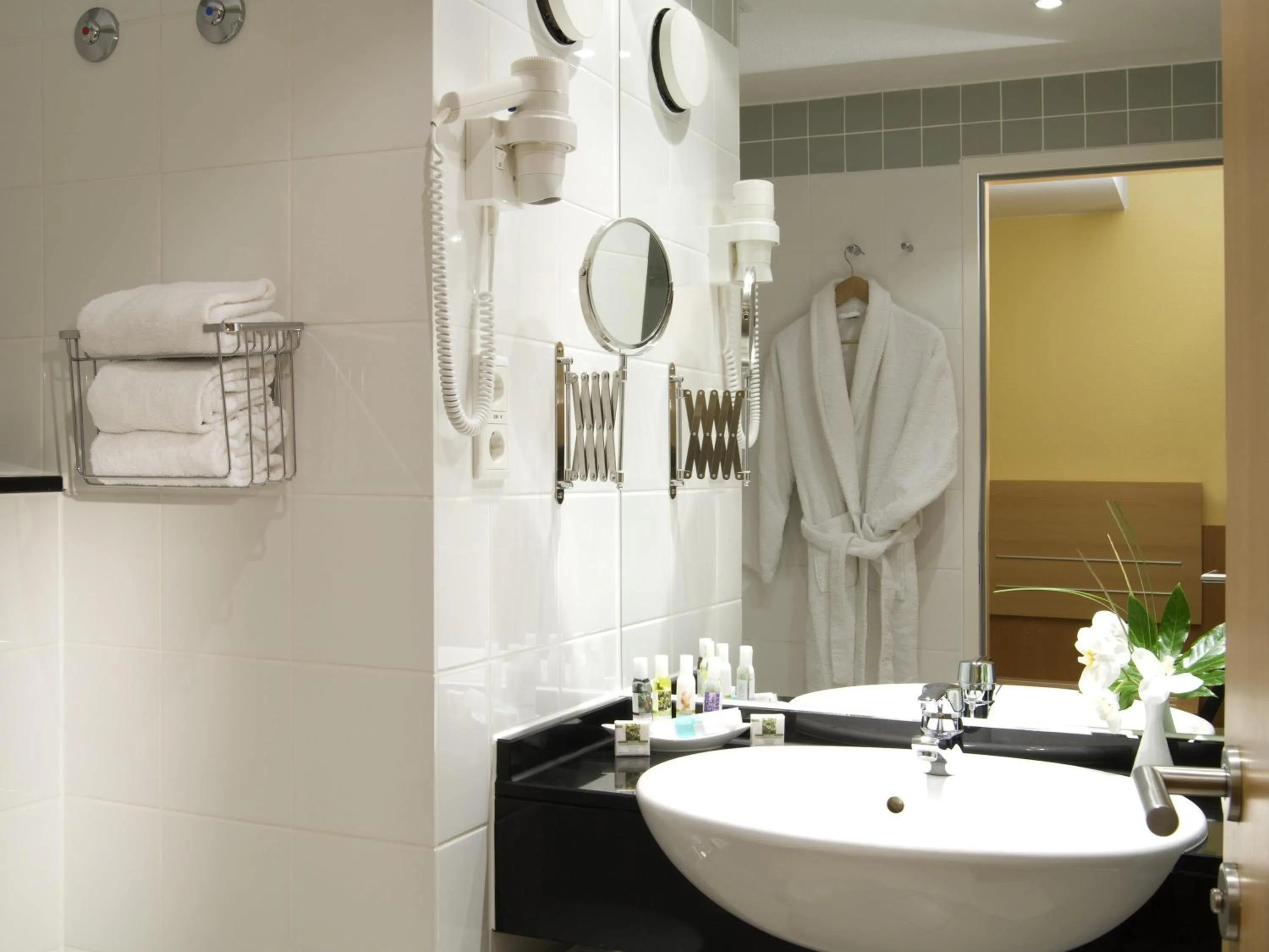 Bedroom in Mercure Hotel Schweinfurt Maininsel