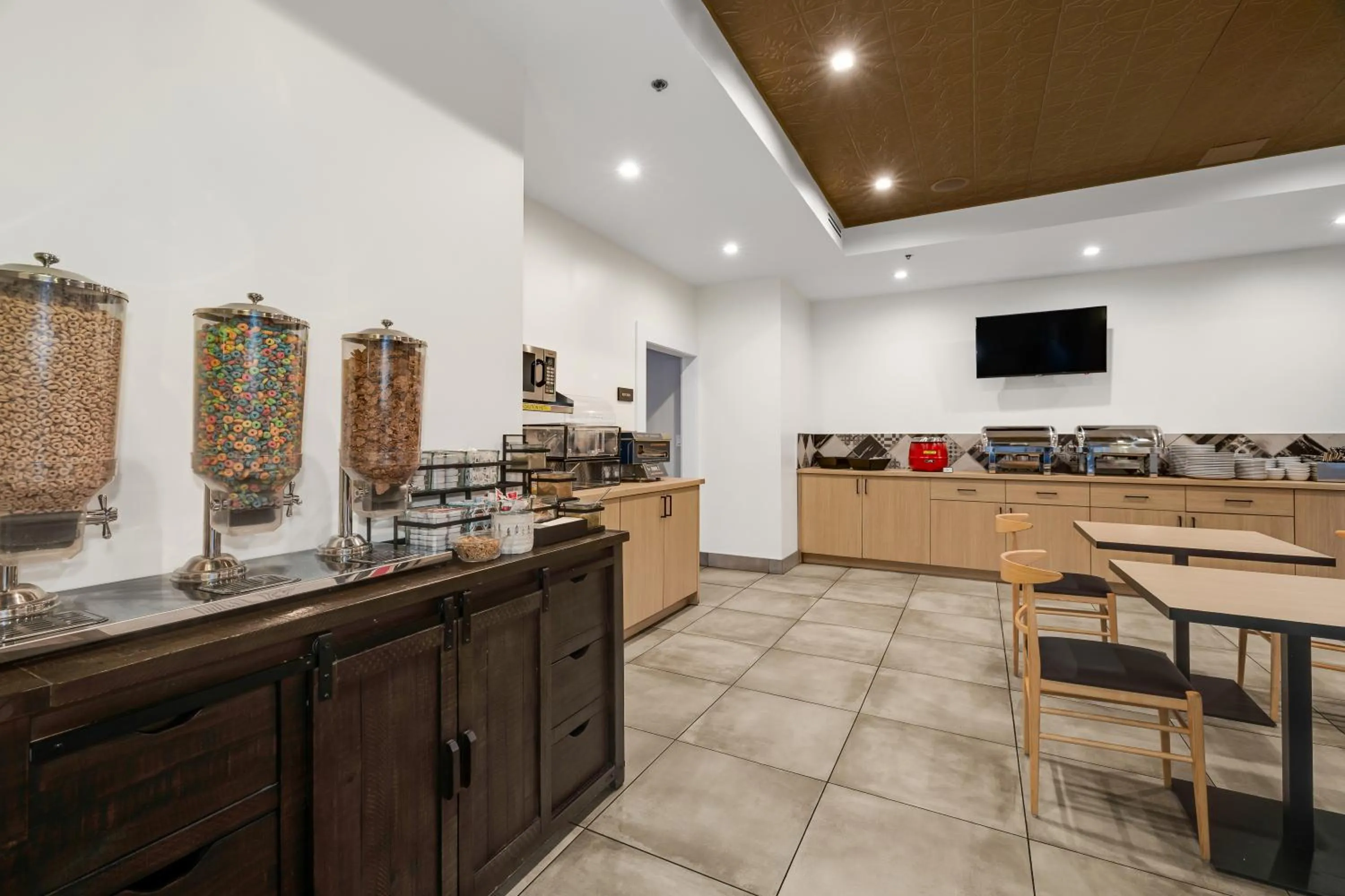 Breakfast in Lake Placid Inn Boutique Hotel