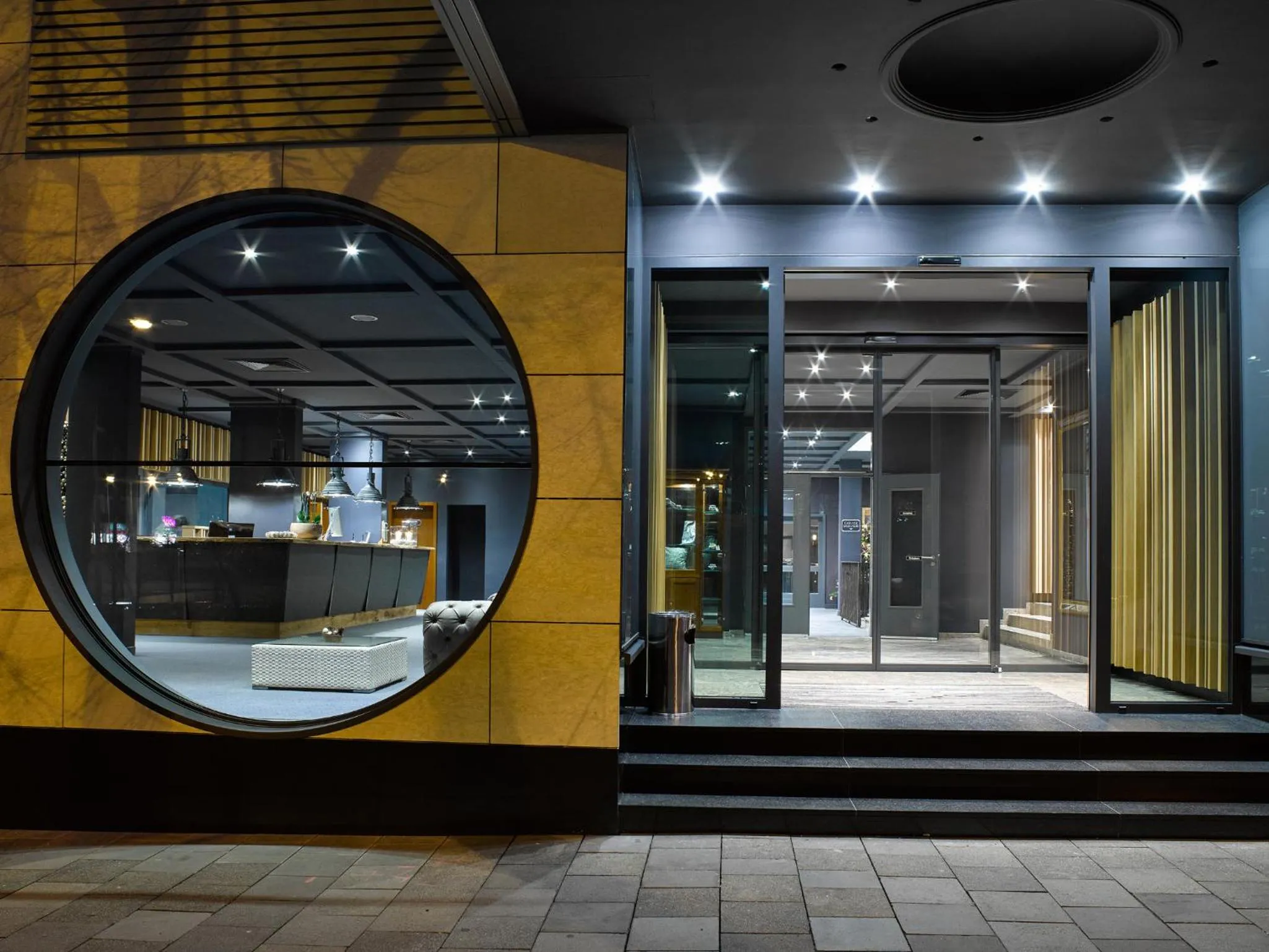 Facade/entrance in Hotel Königshof