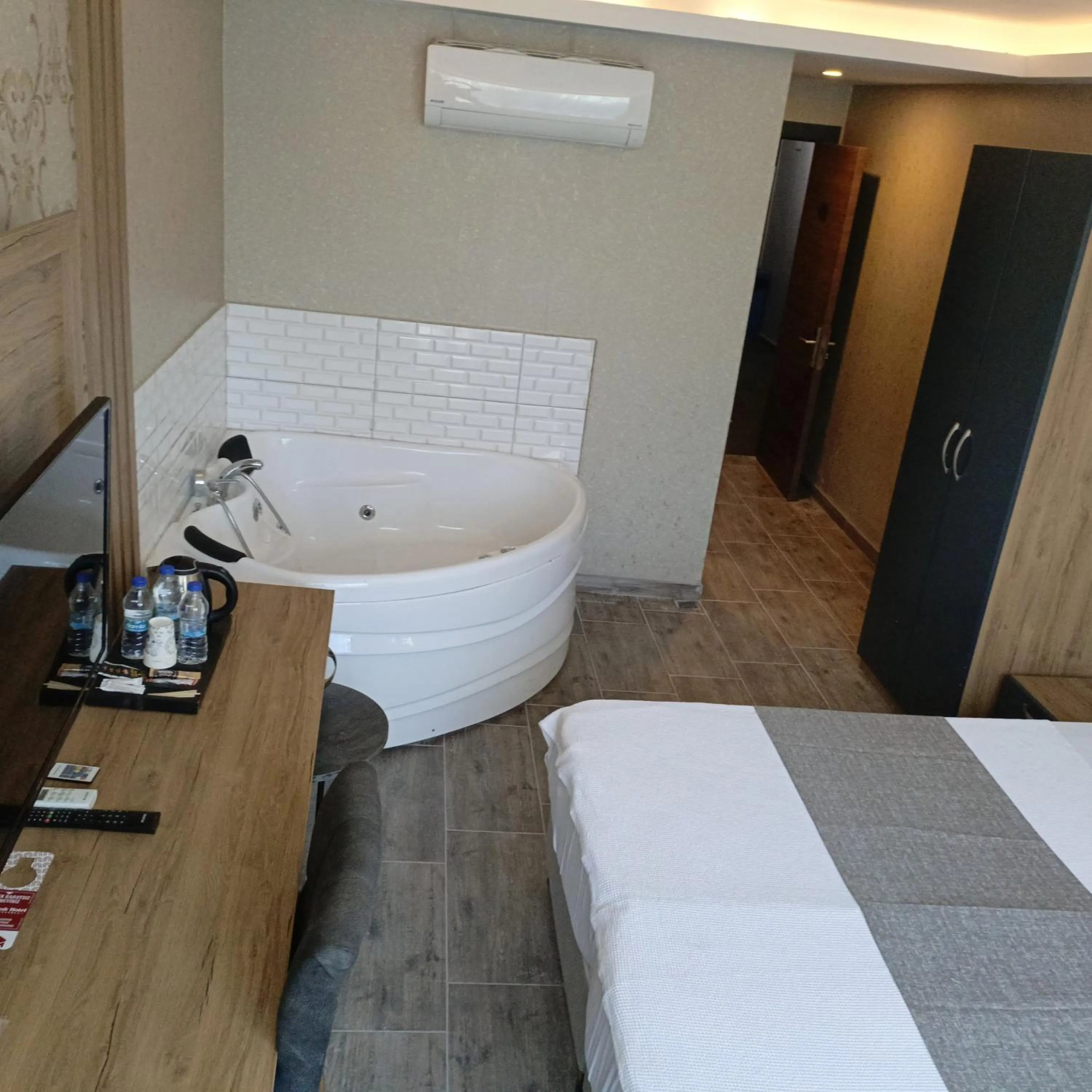 Photo of the whole room, Bed in RUSH HOTEL İSTANBUL