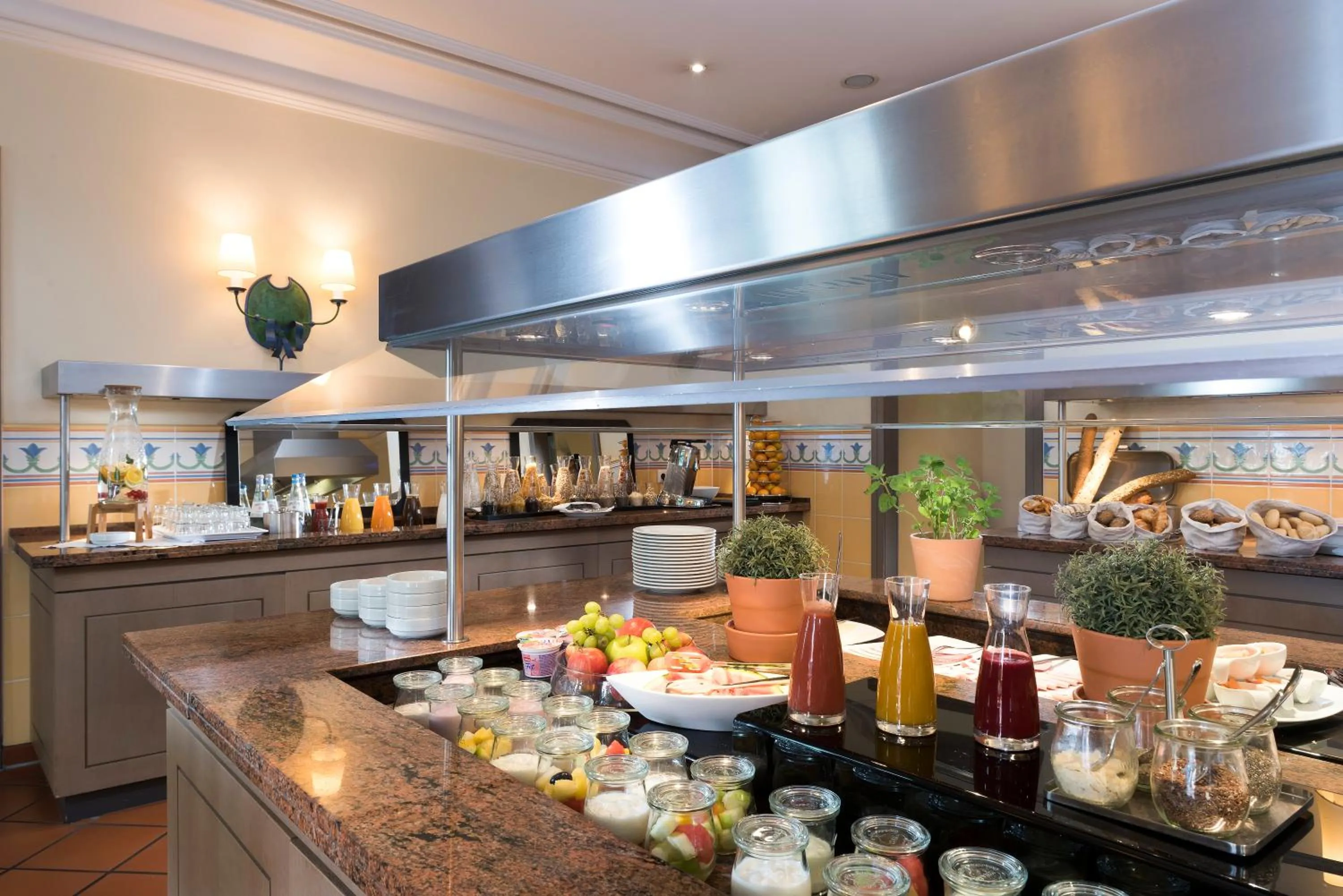 Breakfast in Mercure Hotel München Airport Freising