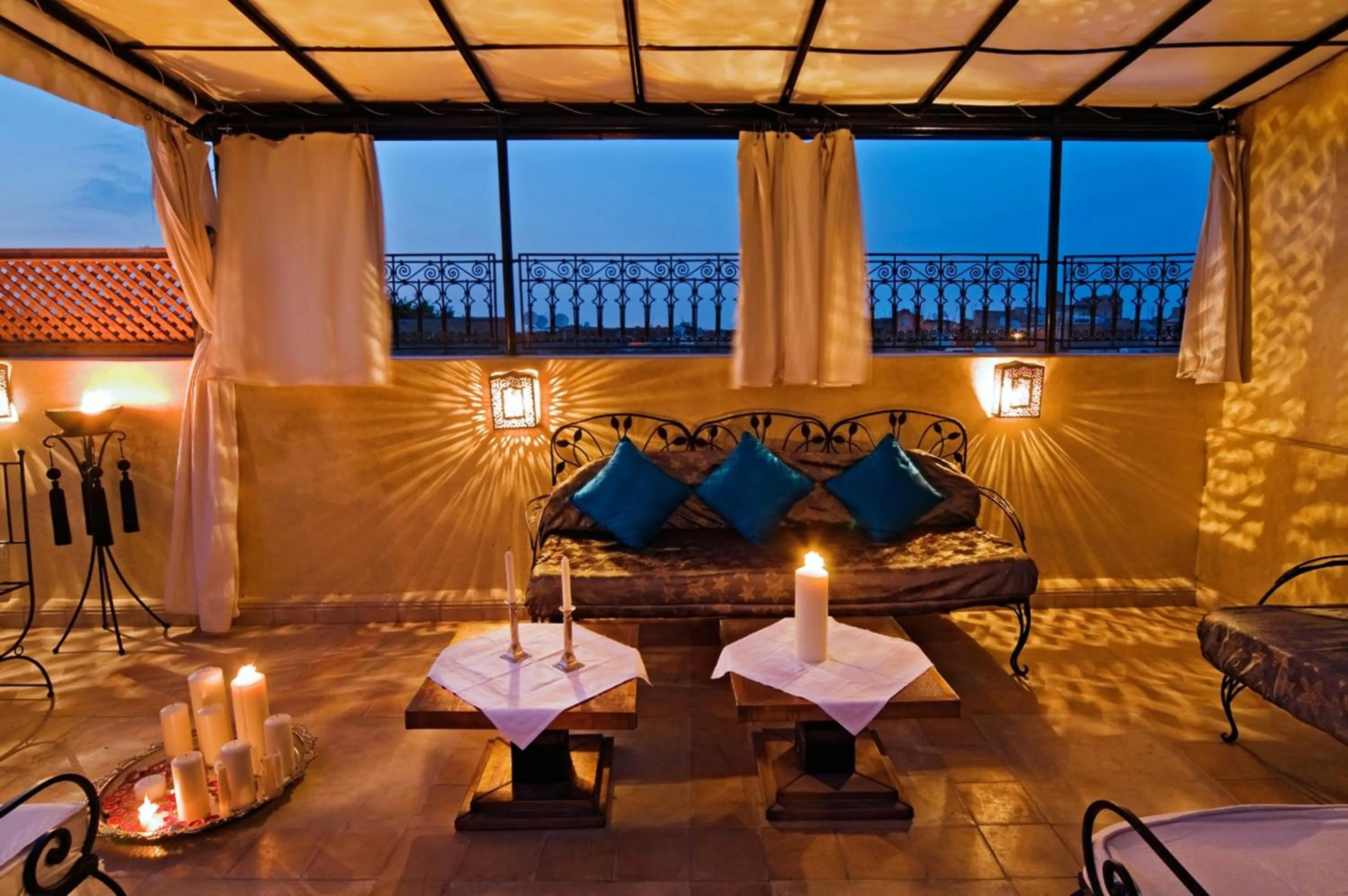 Restaurant/places to eat in Riad Cinnamon by Marrakech Riad