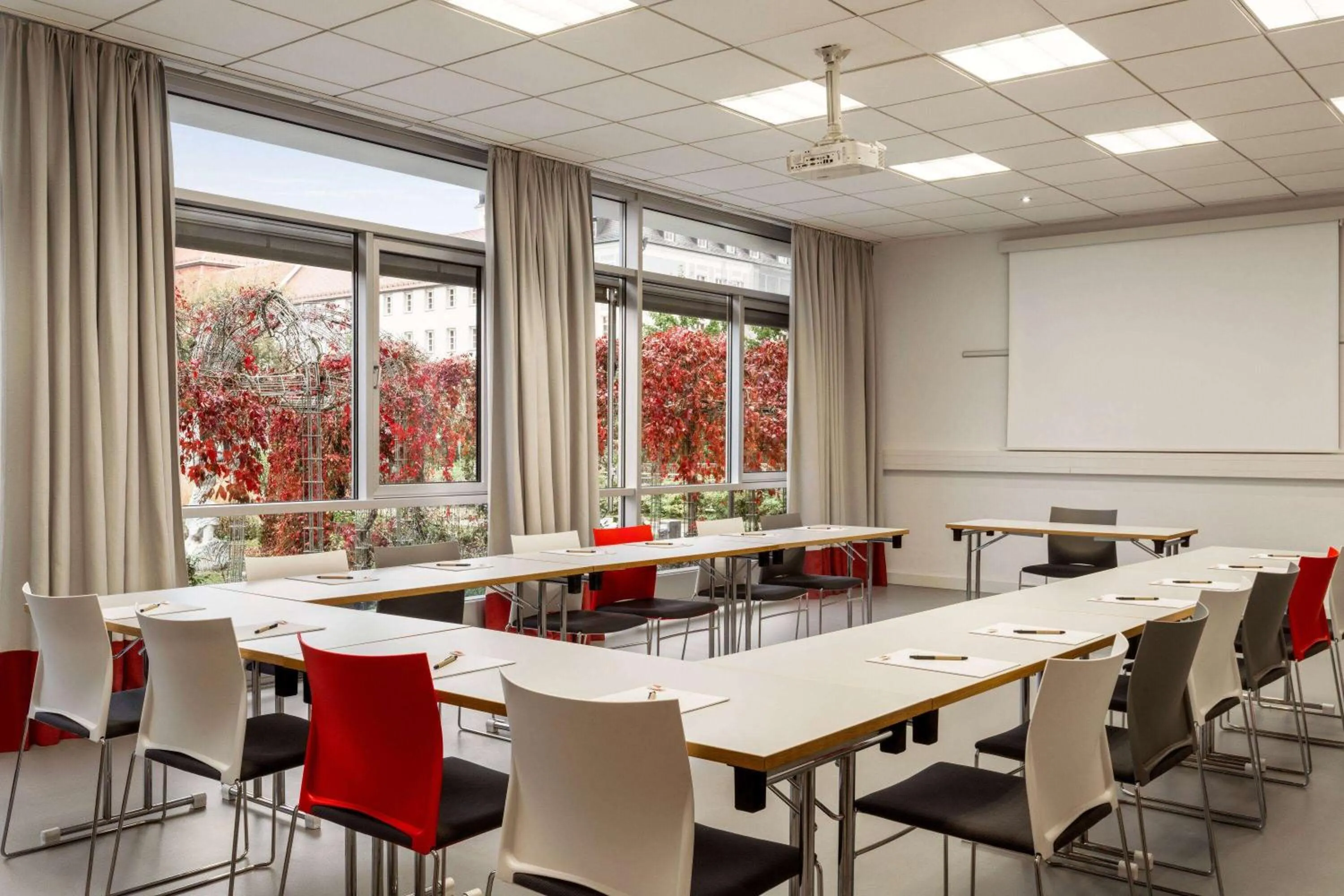 Meeting/conference room in Vienna House Easy by Wyndham Günzburg