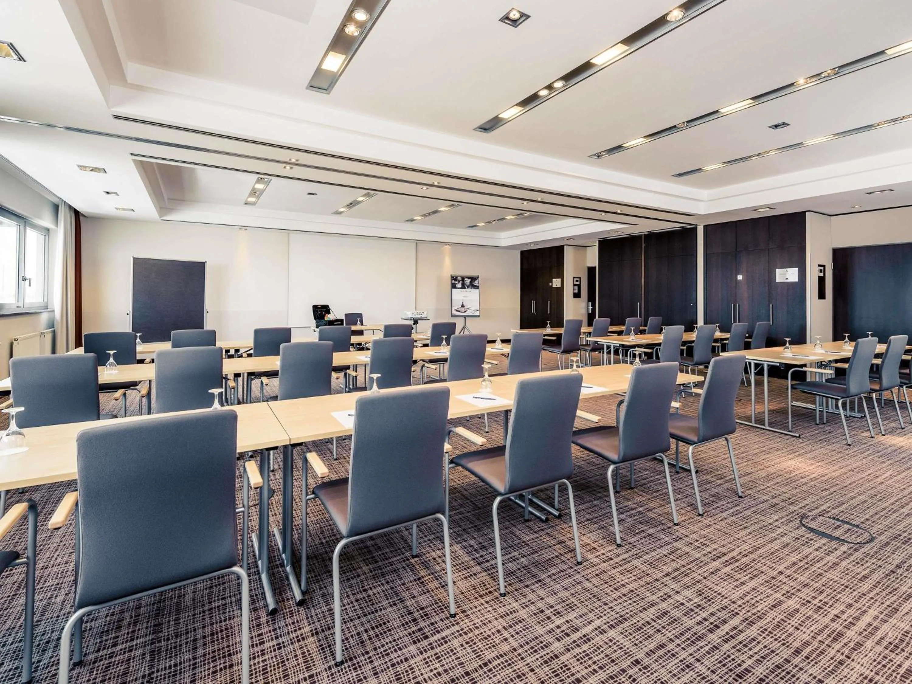 Meeting/conference room in Mercure Hotel Hannover Mitte