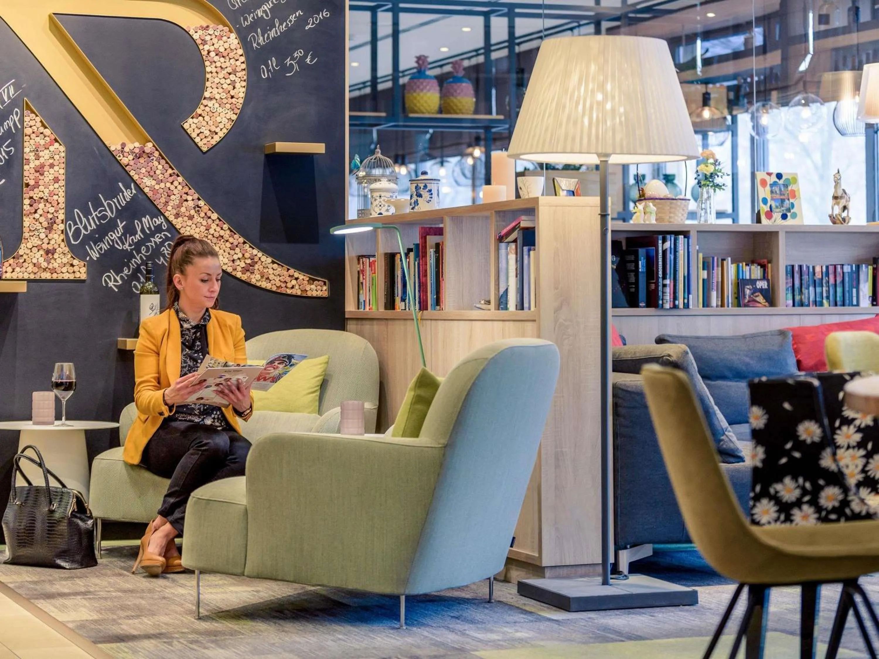 Lounge or bar in Mercure Hotel Hannover Mitte