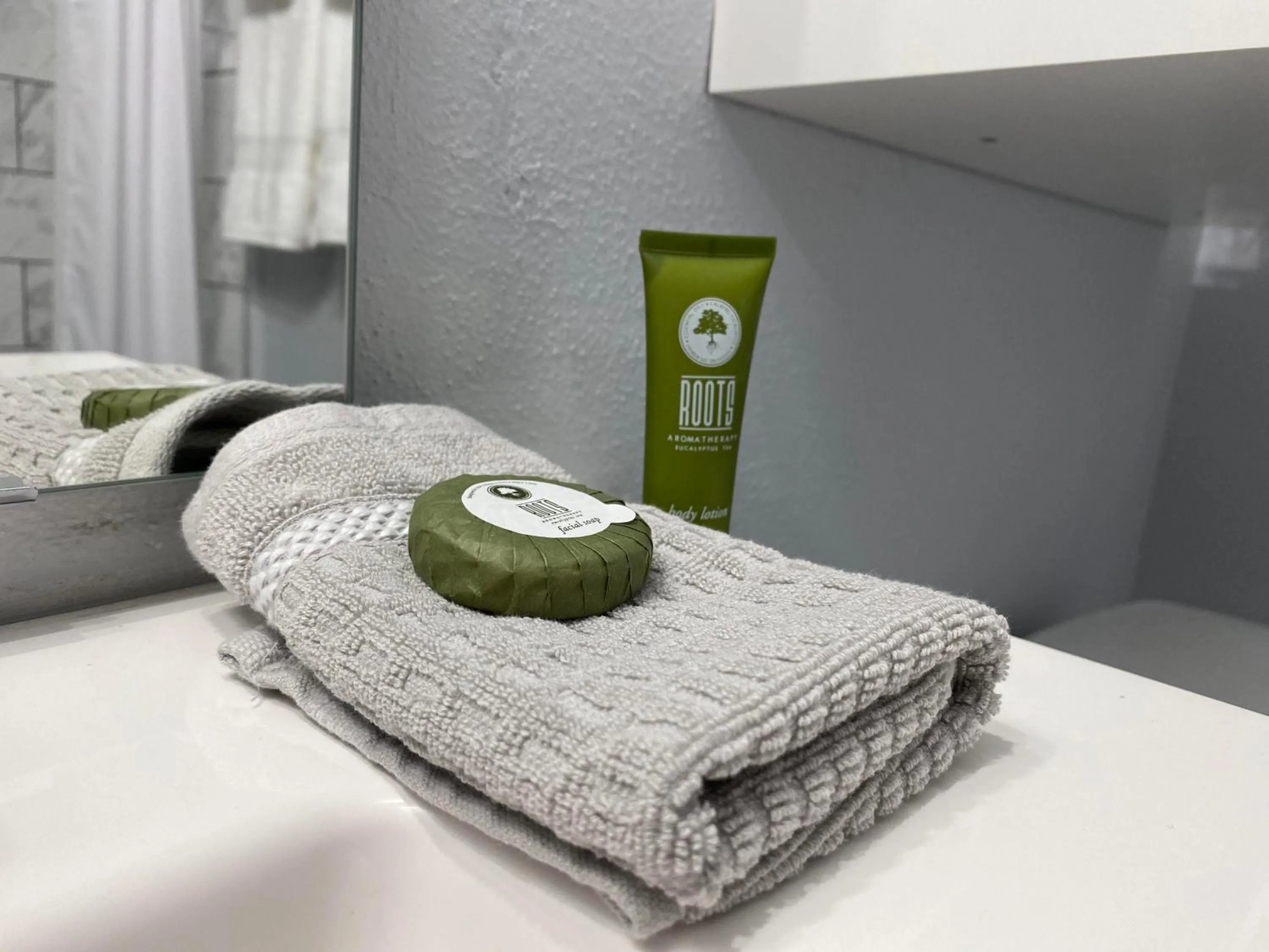 Bed in Veda Inn & Cottages