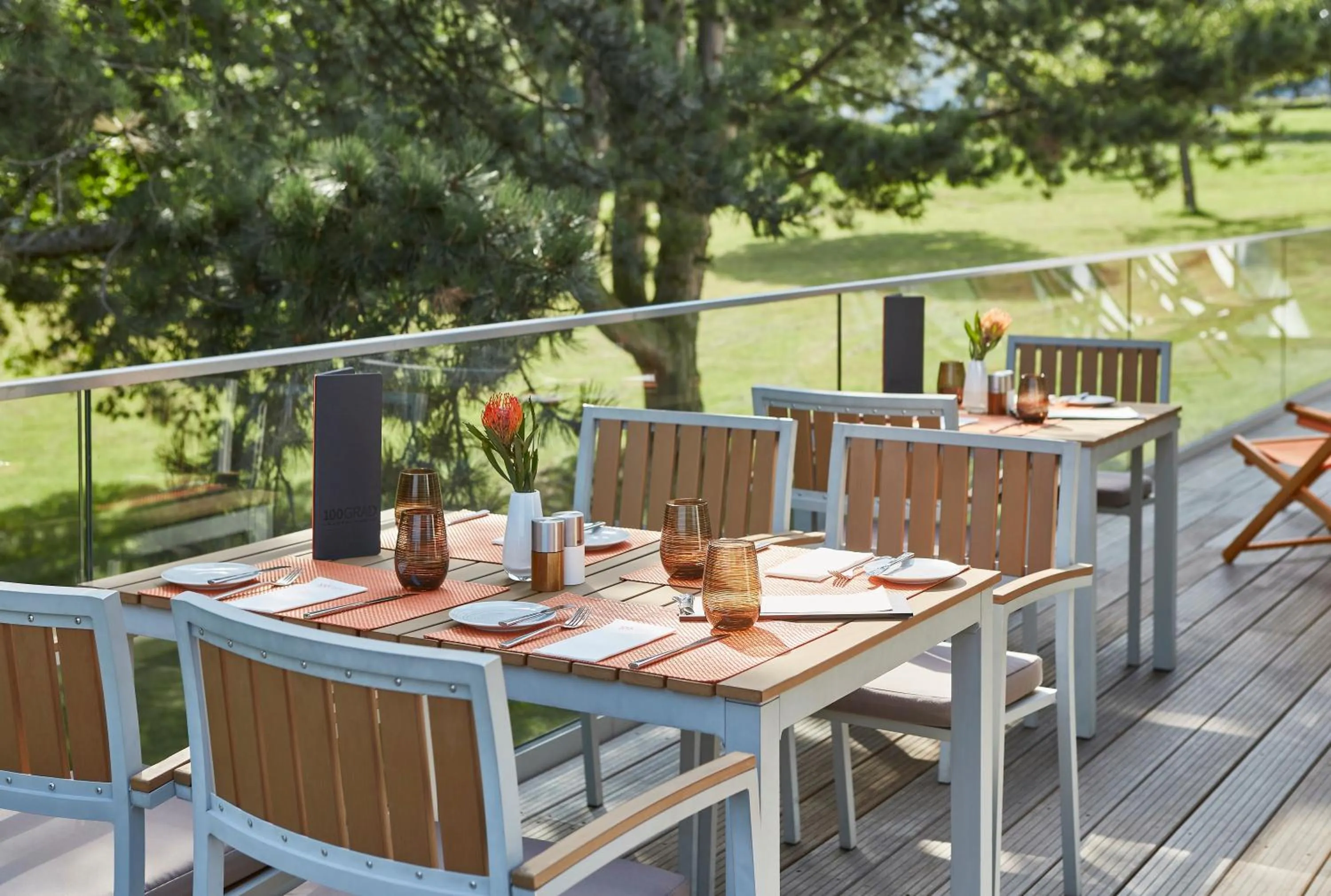 Restaurant/places to eat in SCOTTY & EMILY Hotel Ulm