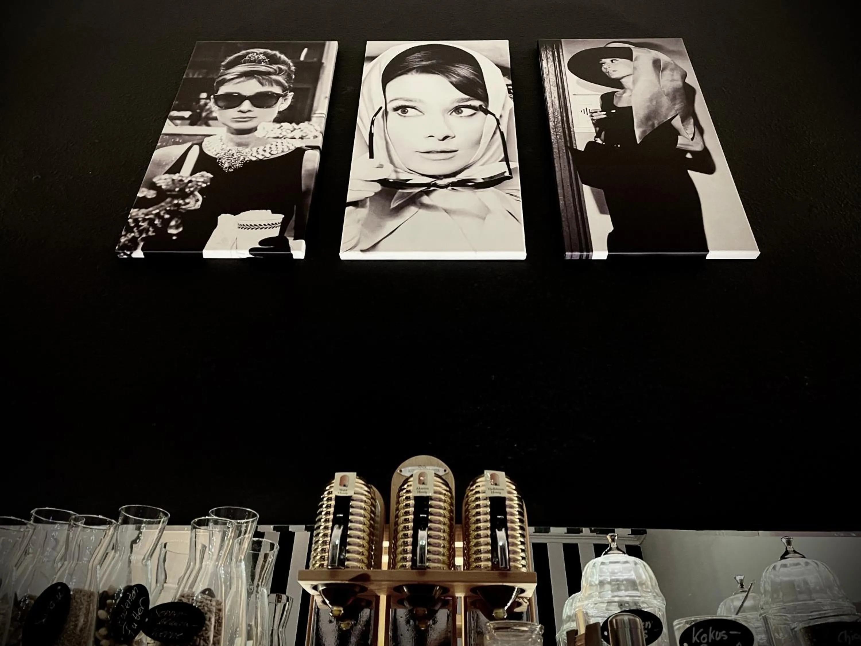 Breakfast in Hotel Am Volksgarten