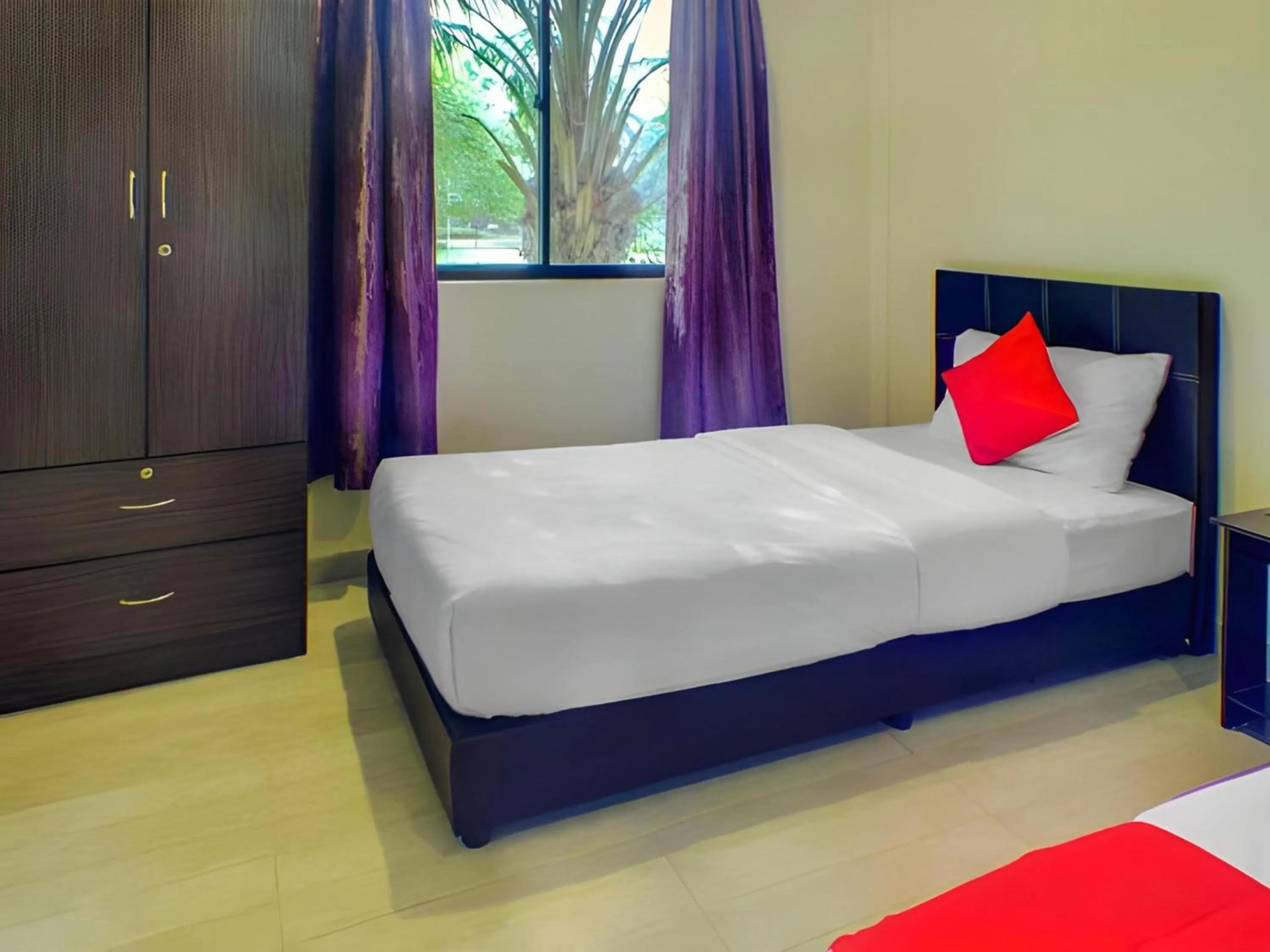 Photo of the whole room, Bed in Hotel O Sedili Inn Resort