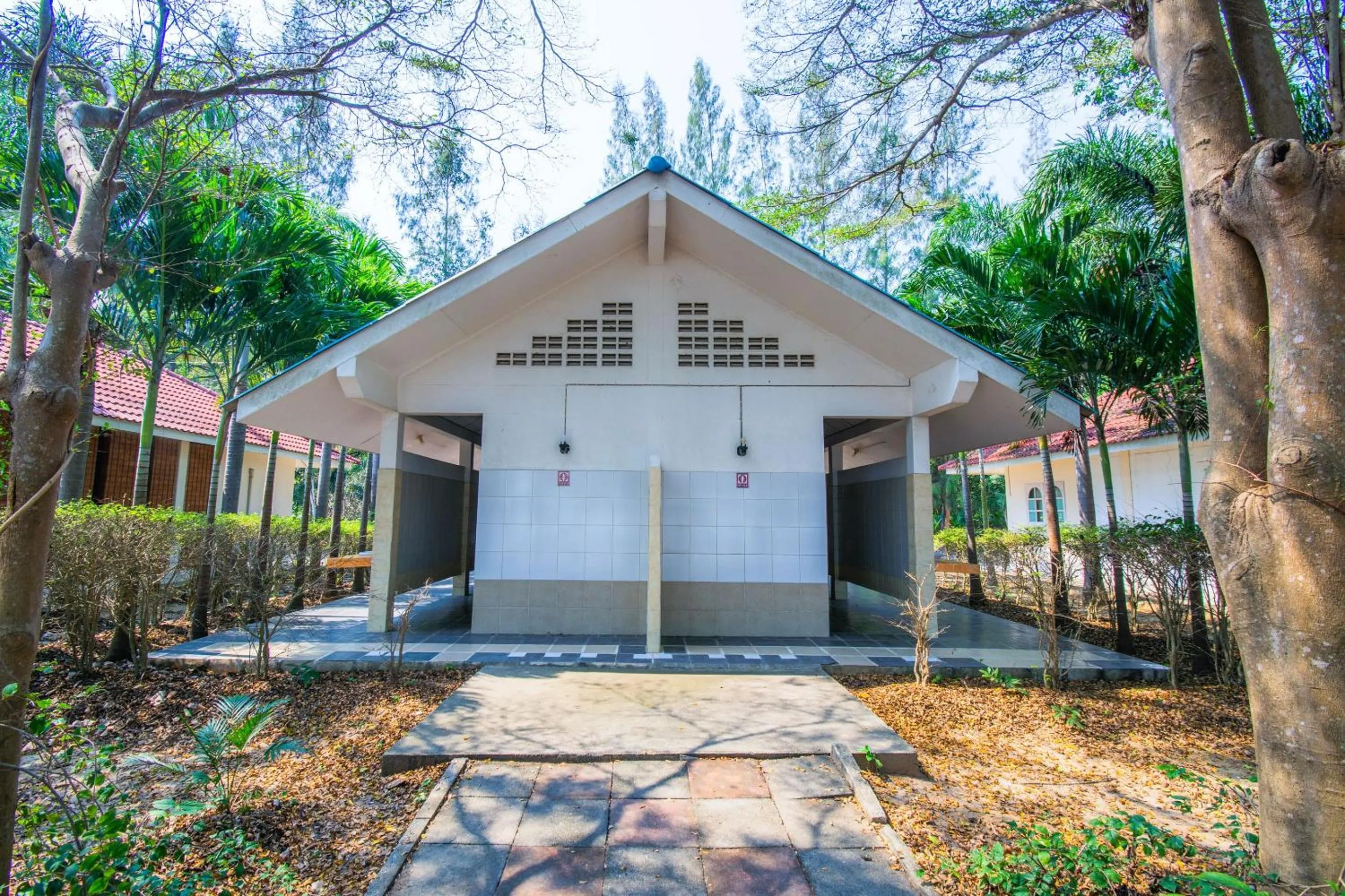 Garden in Koh Lak Resort