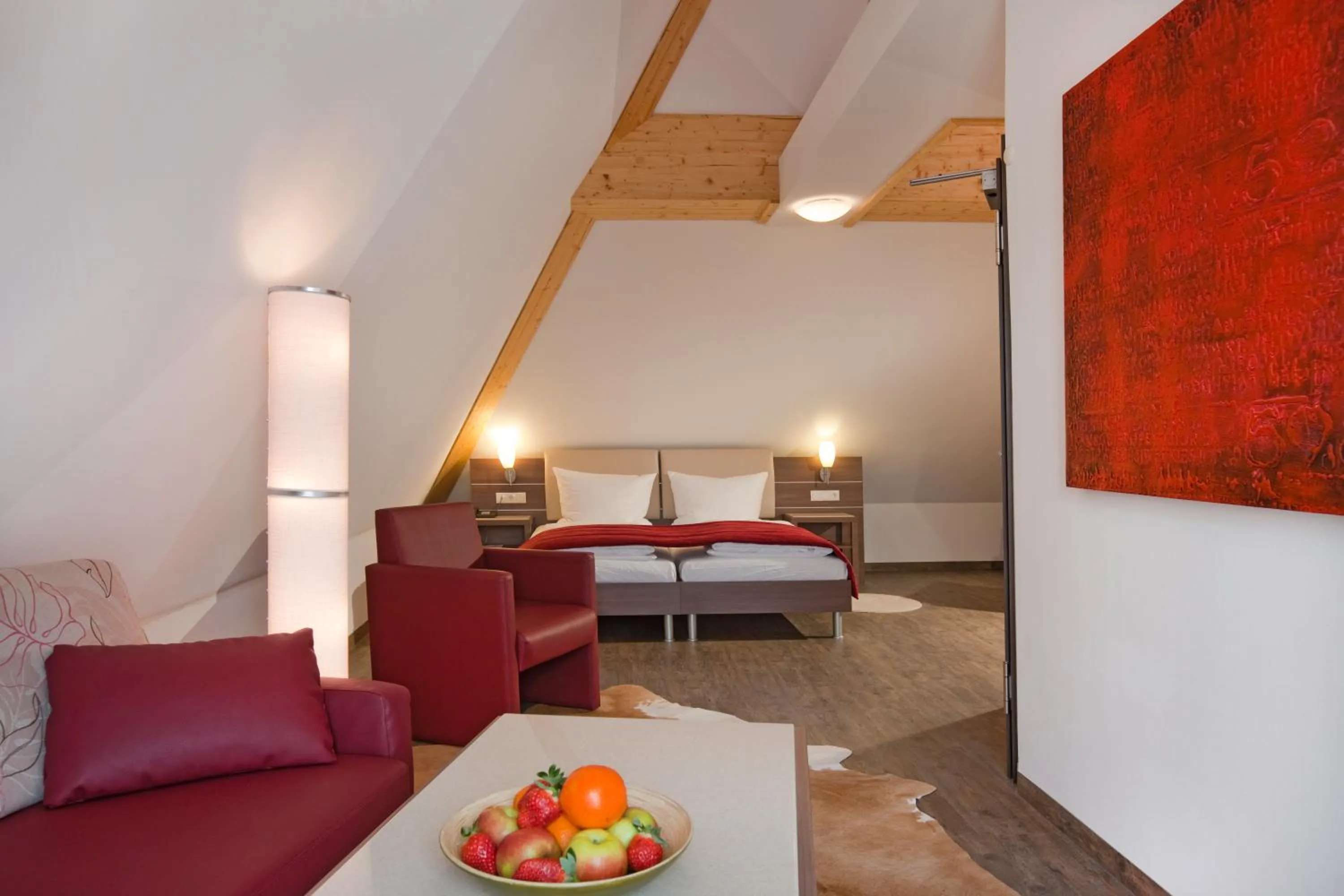 Photo of the whole room, Bed in Hotel-Restaurant Pfälzer Hof