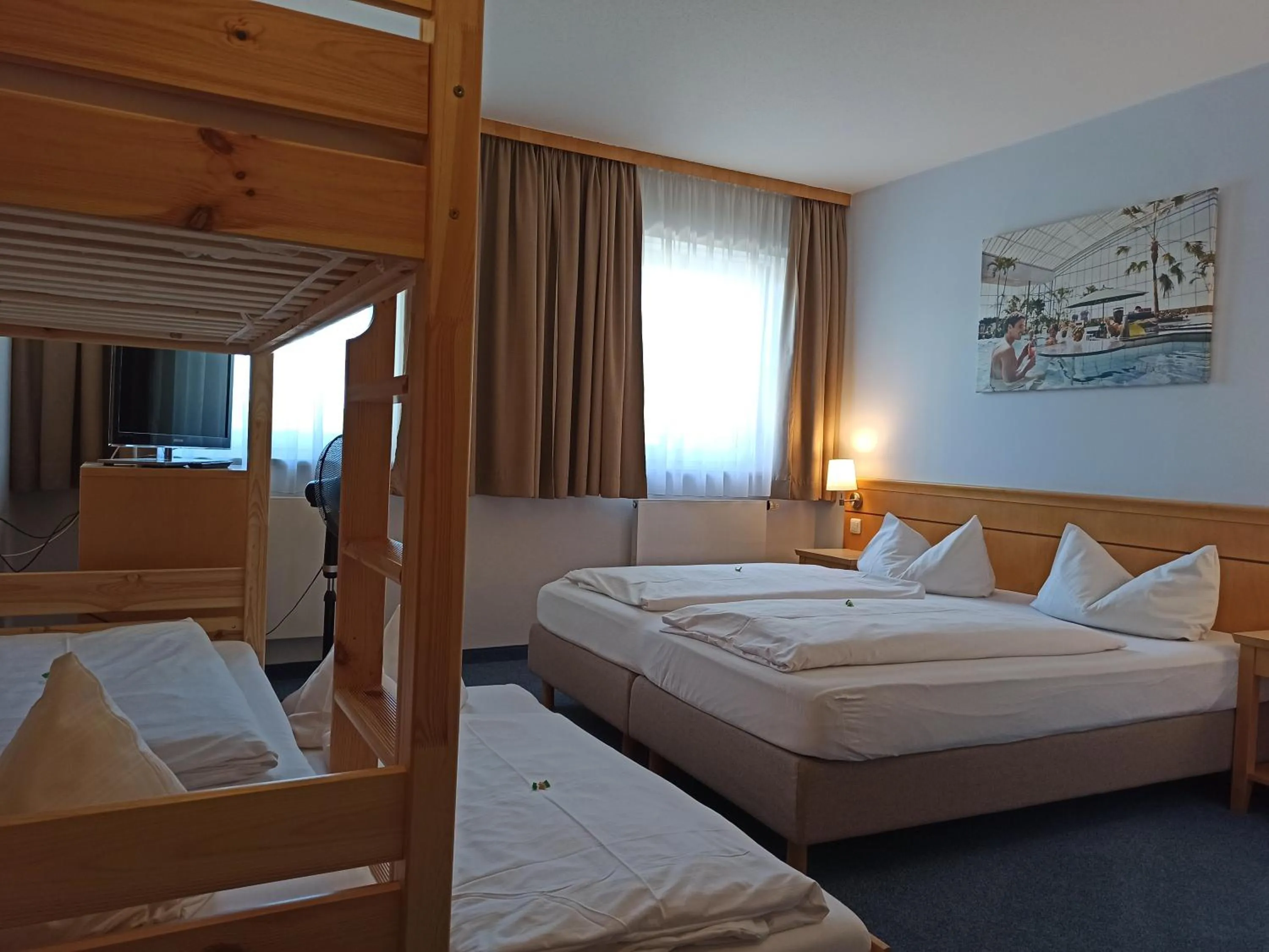 Photo of the whole room, Bed in Hotel Nummerhof