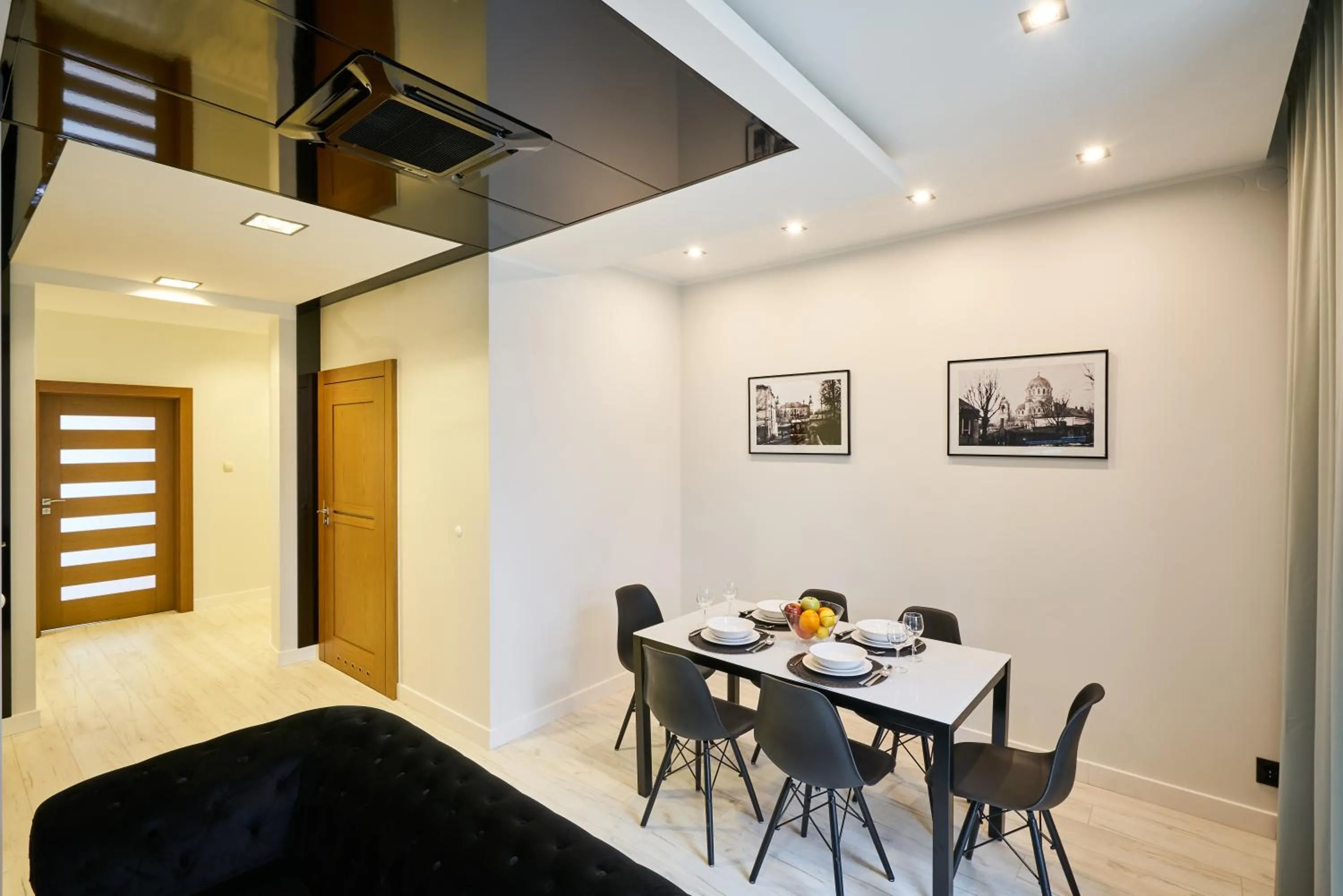 Dining area in Prestige Apartamenty VINCI Centrum
