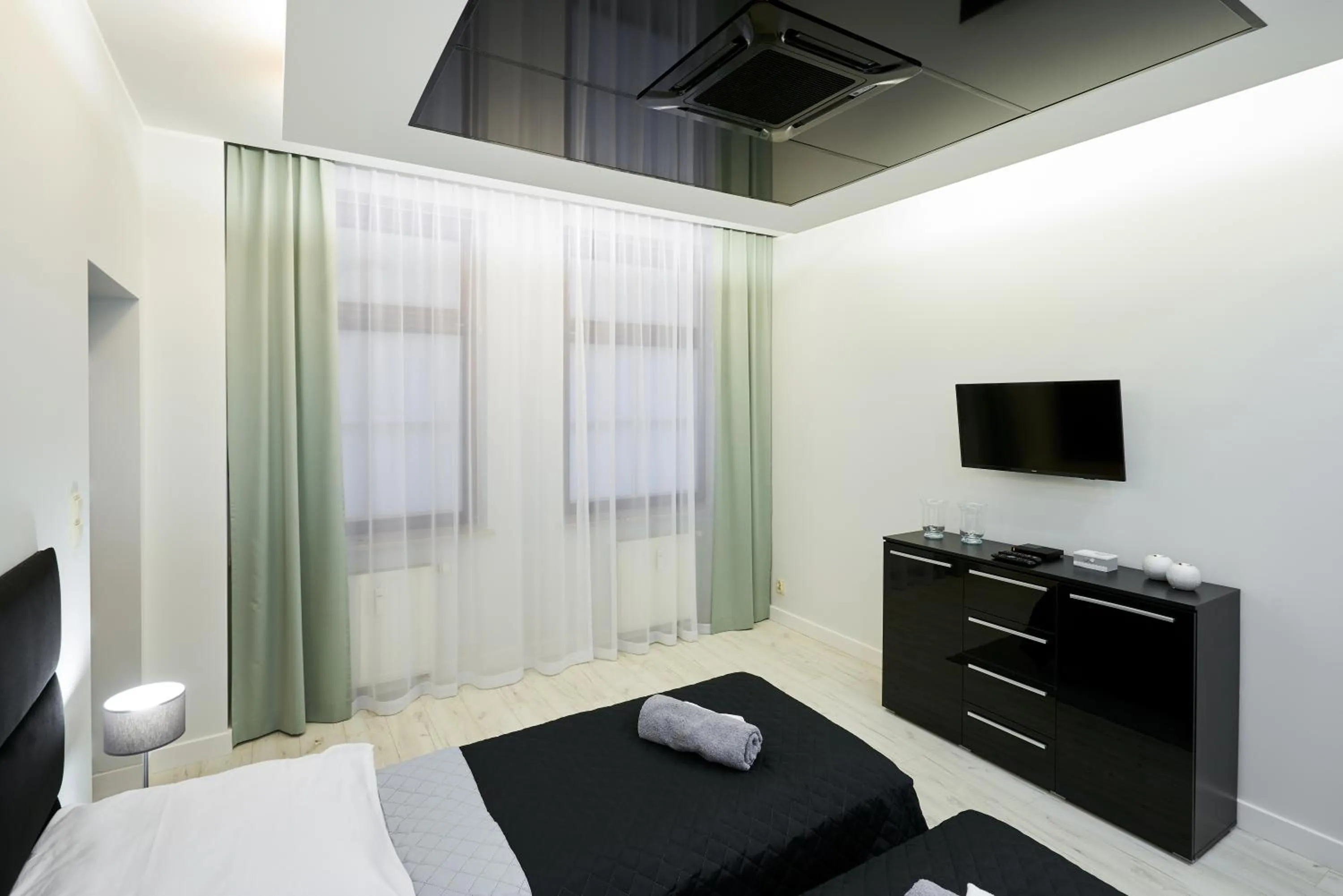 Bedroom, Bed in Prestige Apartamenty VINCI Centrum