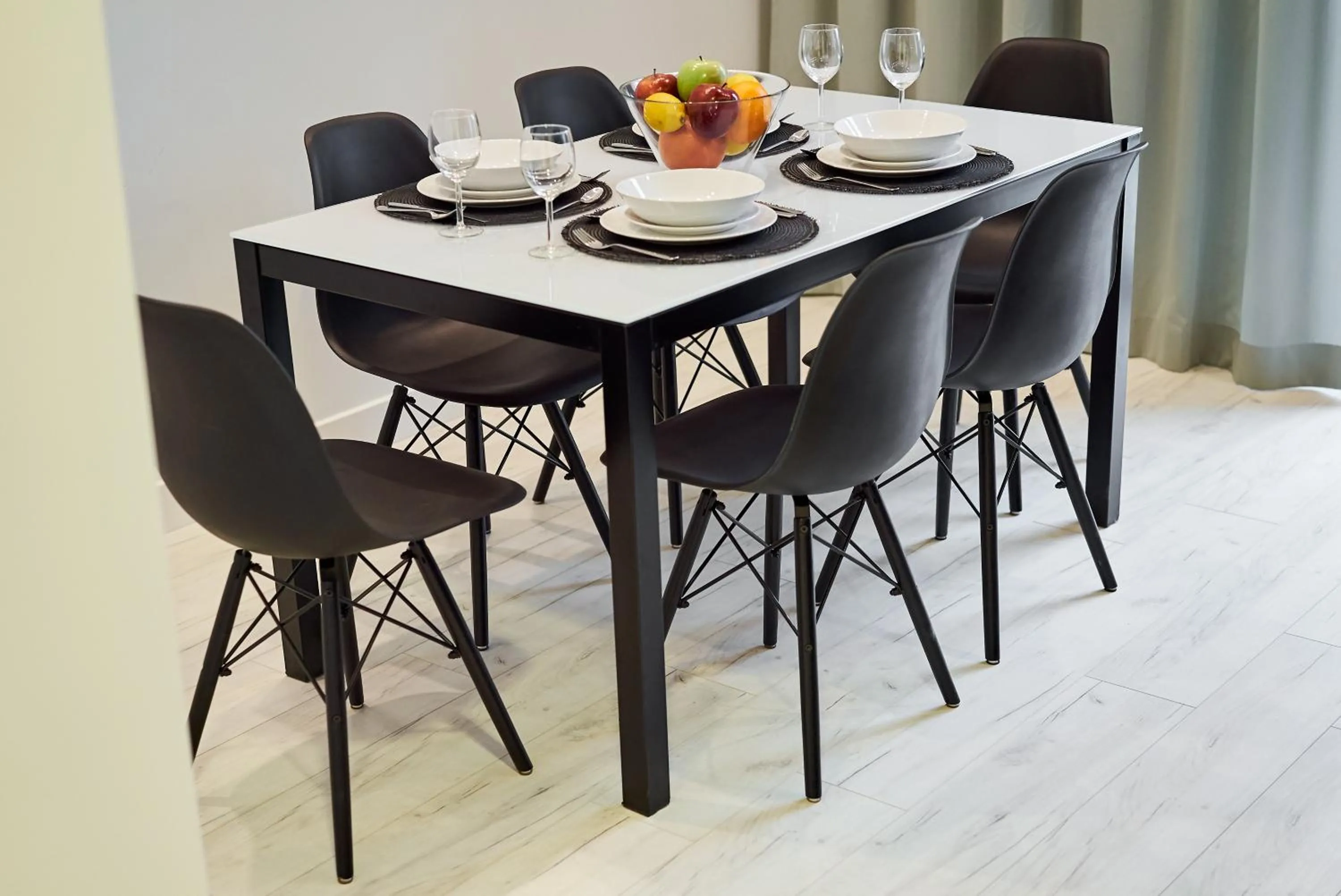 Dining area in Prestige Apartamenty VINCI Centrum