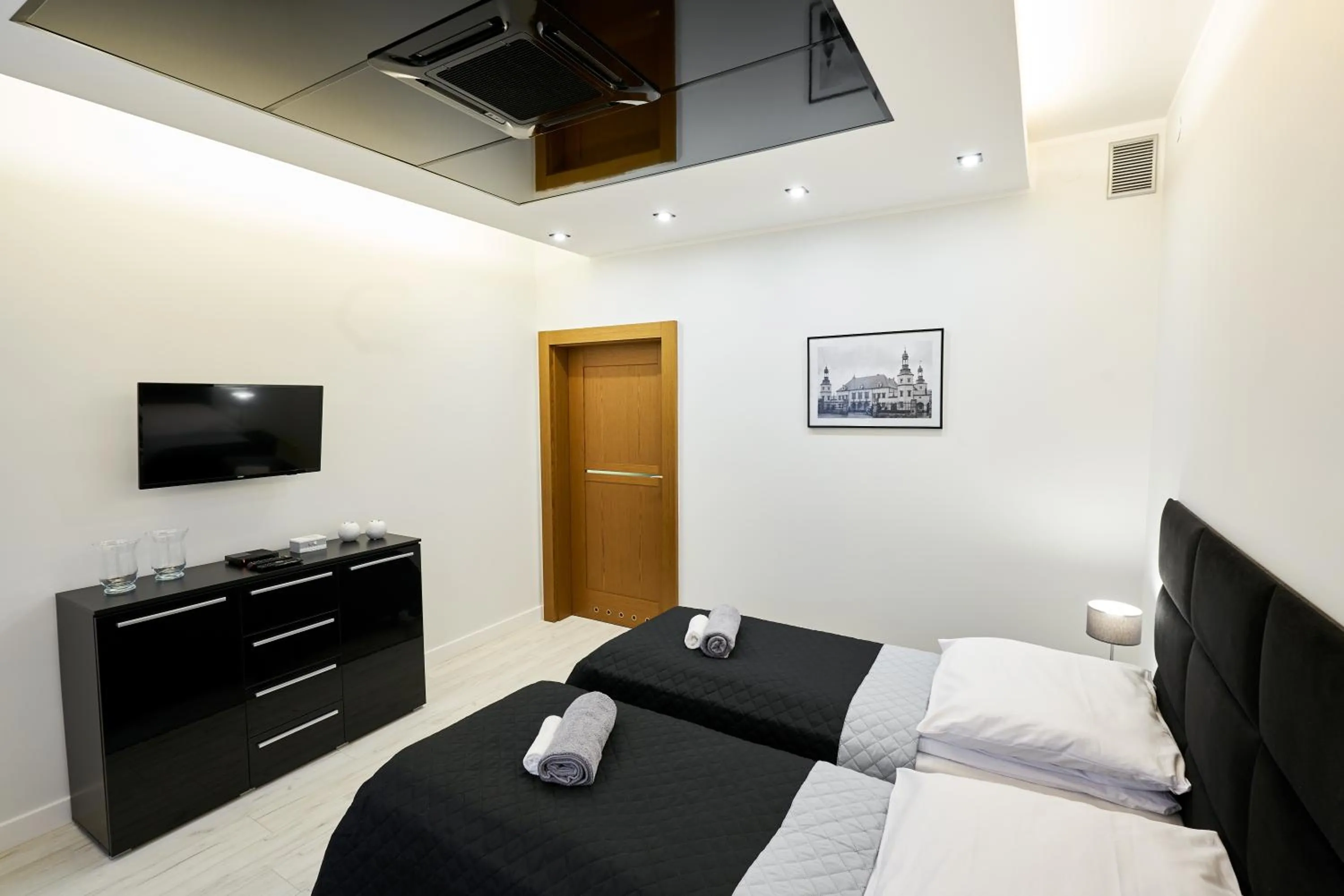 Bedroom, Bed in Prestige Apartamenty VINCI Centrum