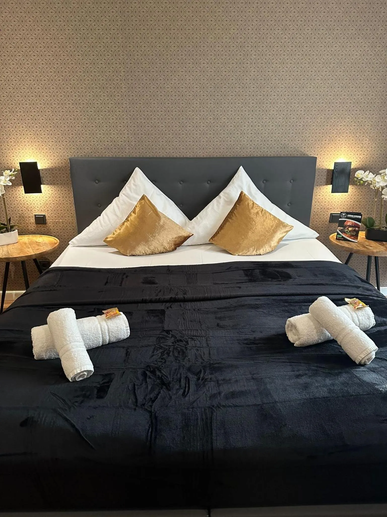 Bed in Hotel Restaurant zum Löwen