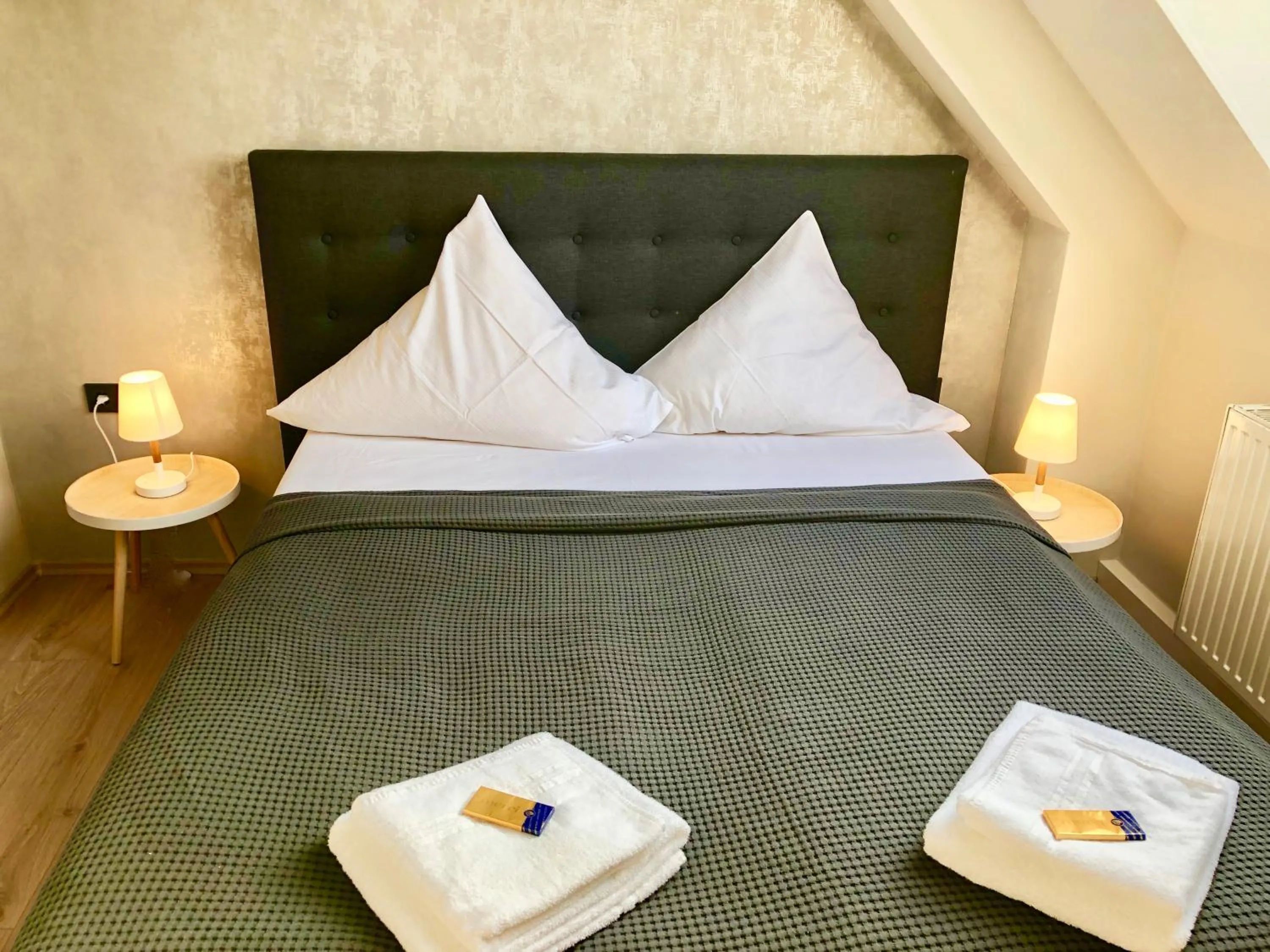 Bed in Hotel Restaurant zum Löwen