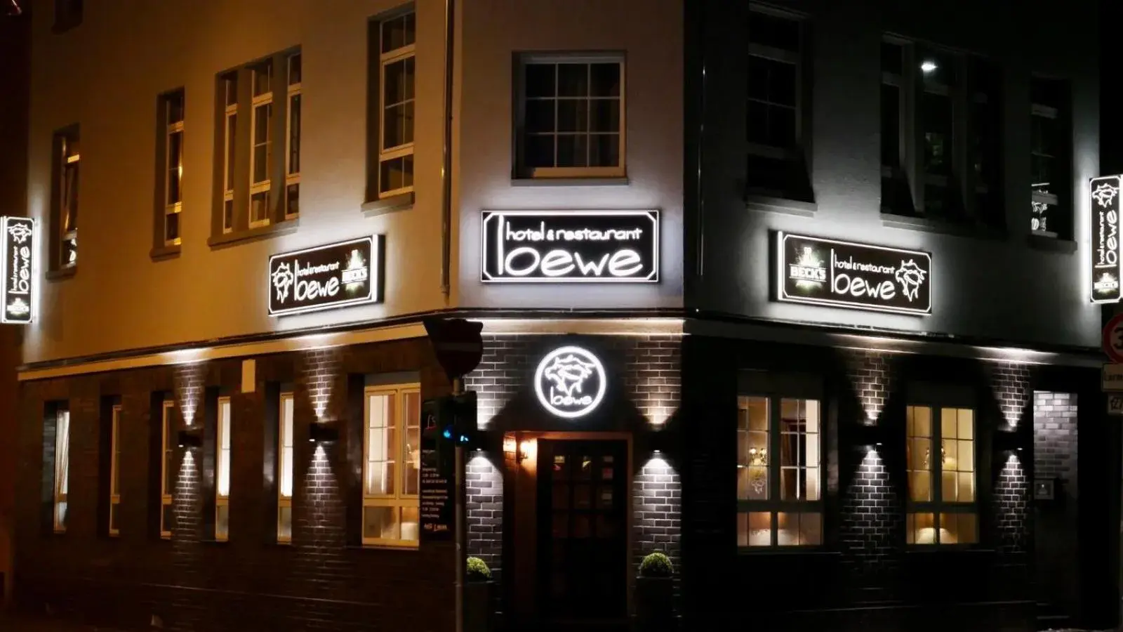 Hotel Restaurant zum Löwen Hotel Restaurant zum Löwen