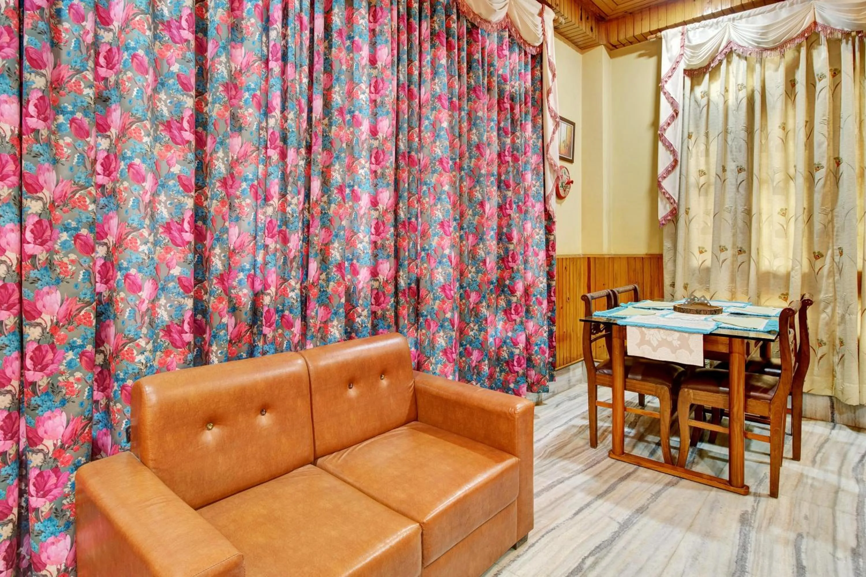Bedroom in Super Hotel O Gorchuk Guwahati