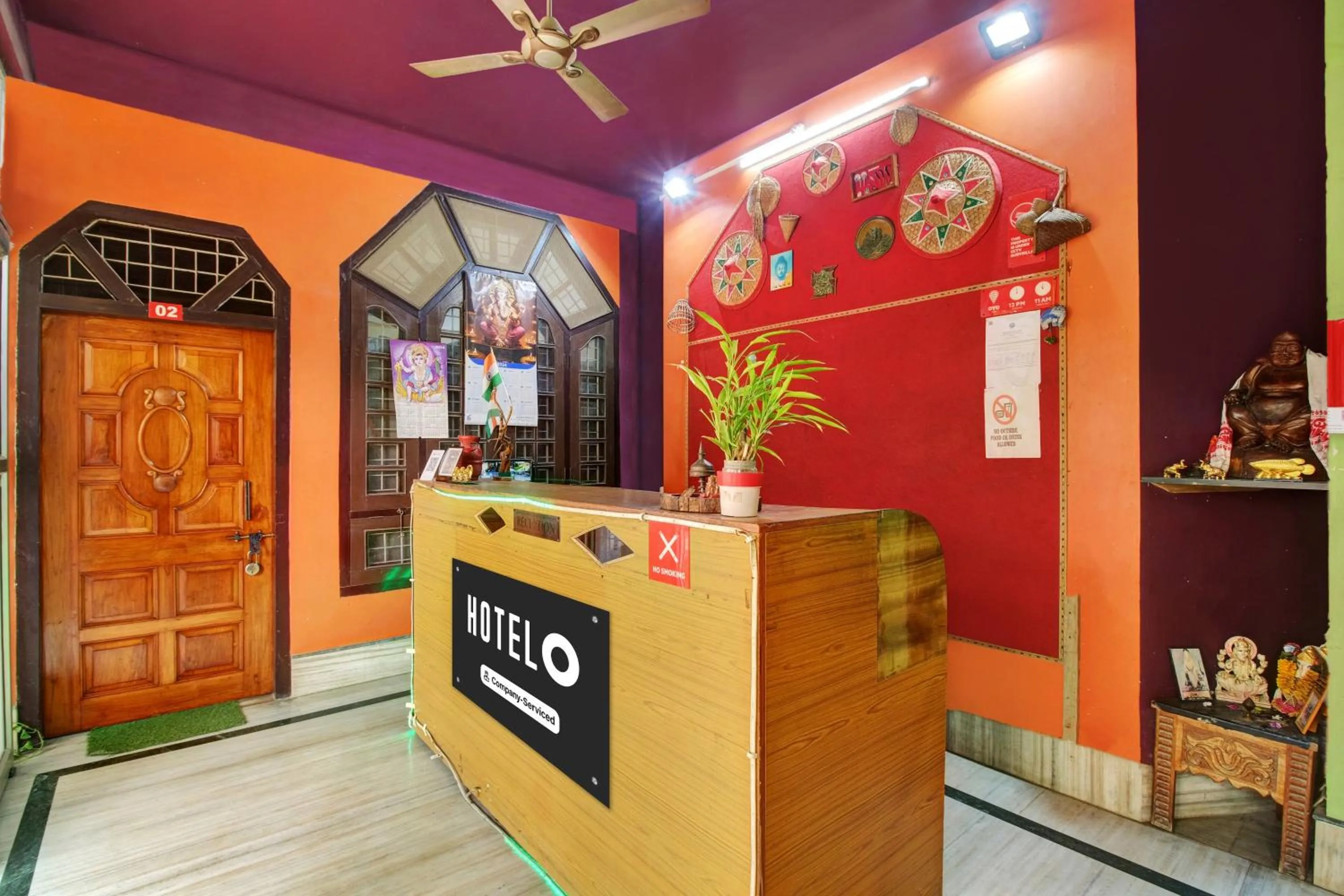 Lobby or reception in Super Hotel O Gorchuk Guwahati