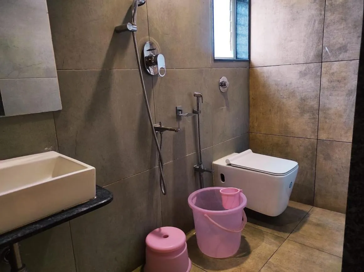 Bathroom in Hotel Manasi Royal