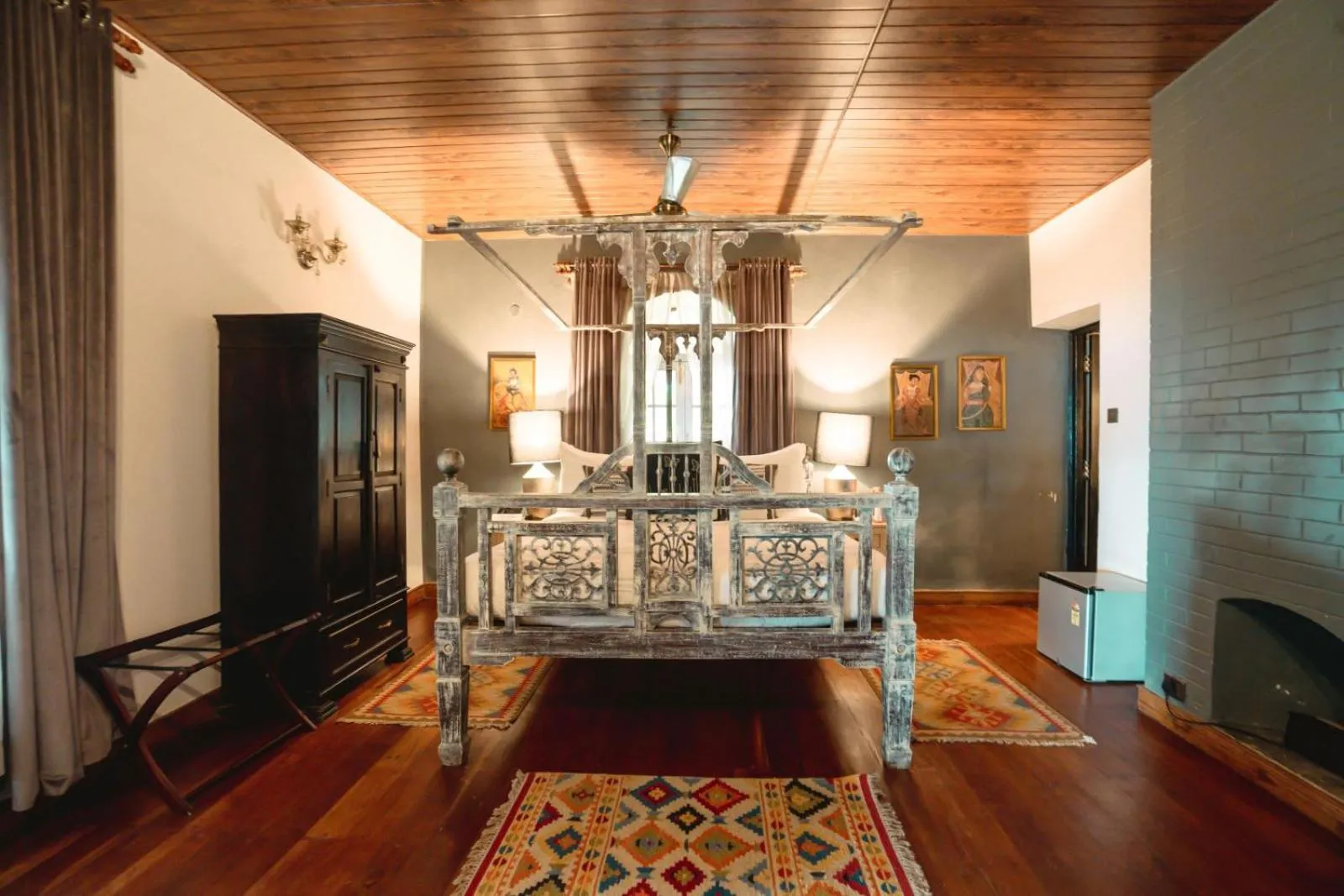 Bed in The Temi Bungalow South Sikkim