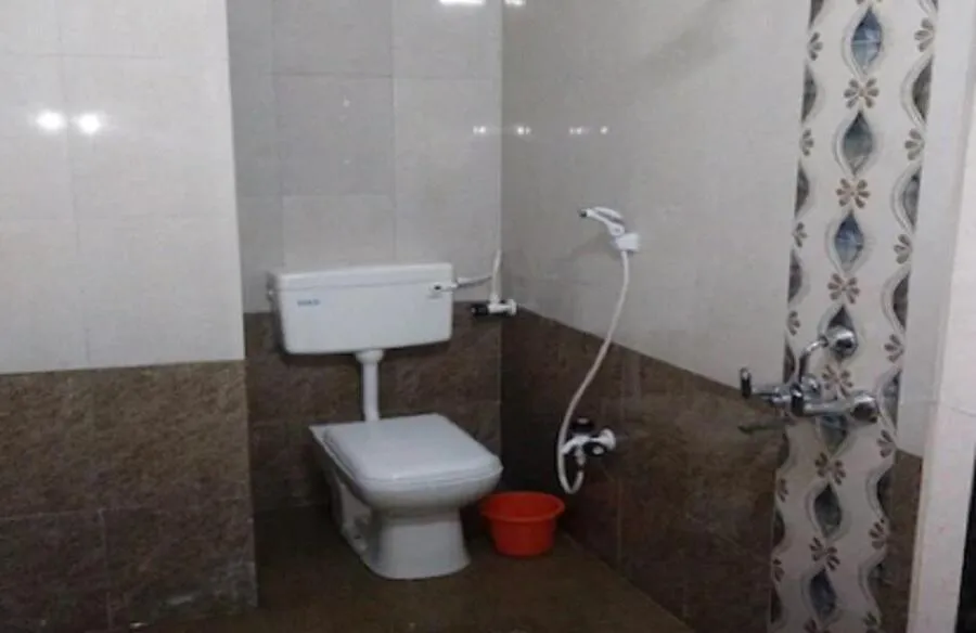 Bathroom in Hotel Manasi INN