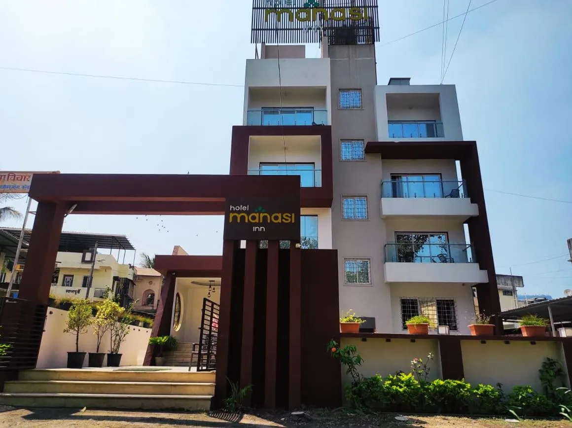 Property building in Hotel Manasi INN