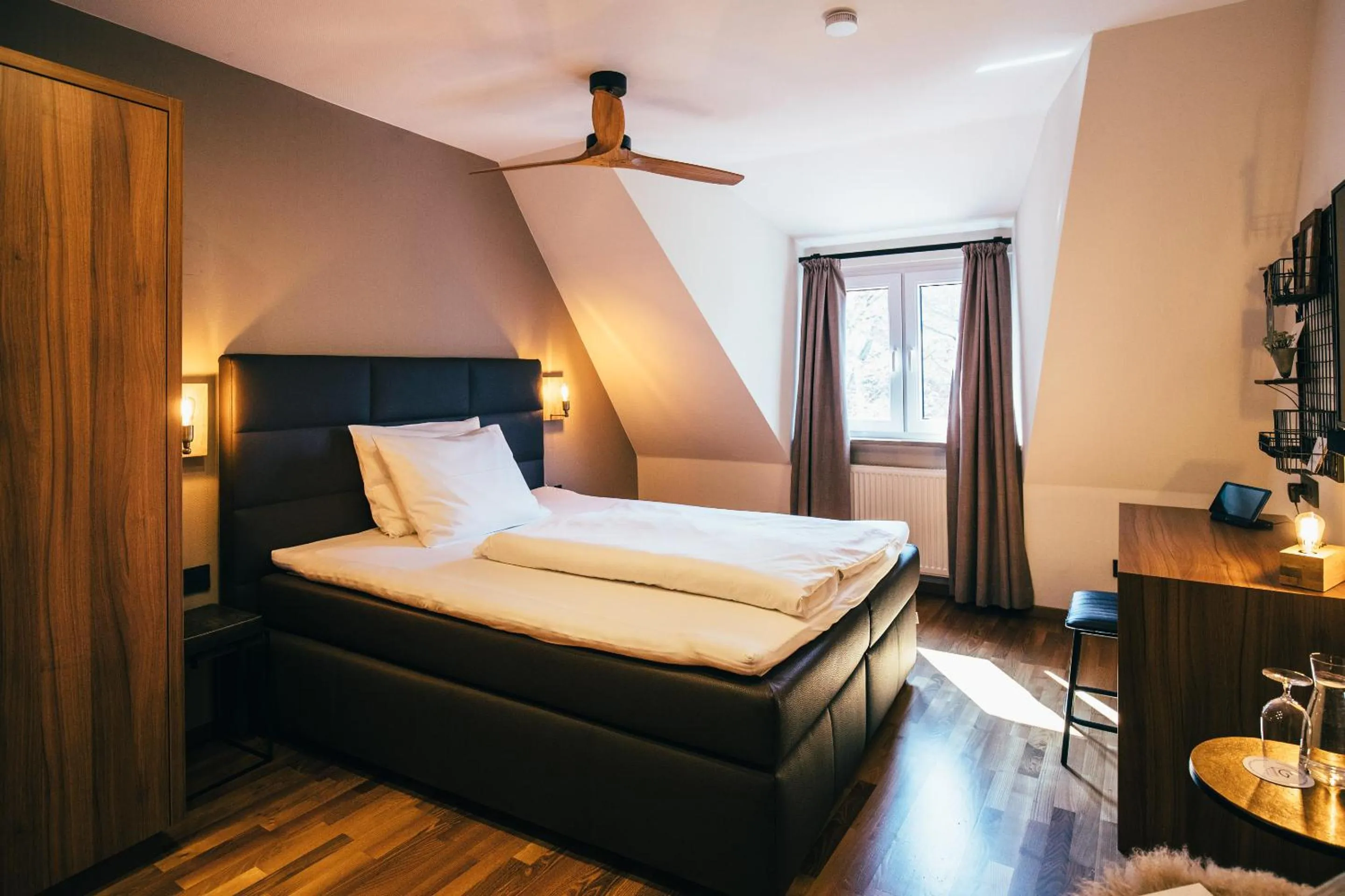 Bedroom, Bed in Boutique-Hotel Bayerischer Hof