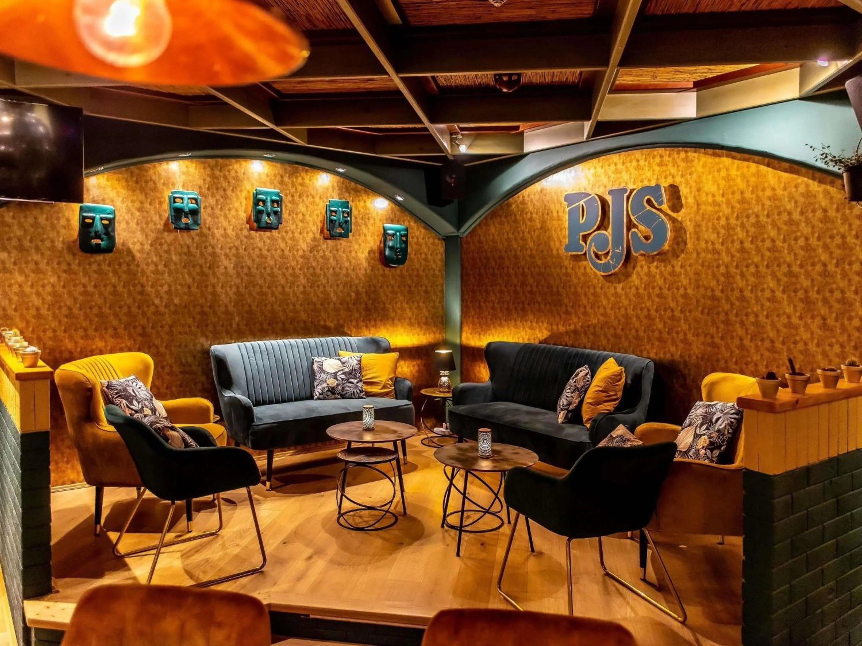 Restaurant/places to eat in Mercure Hotel Riesa Dresden Elbland