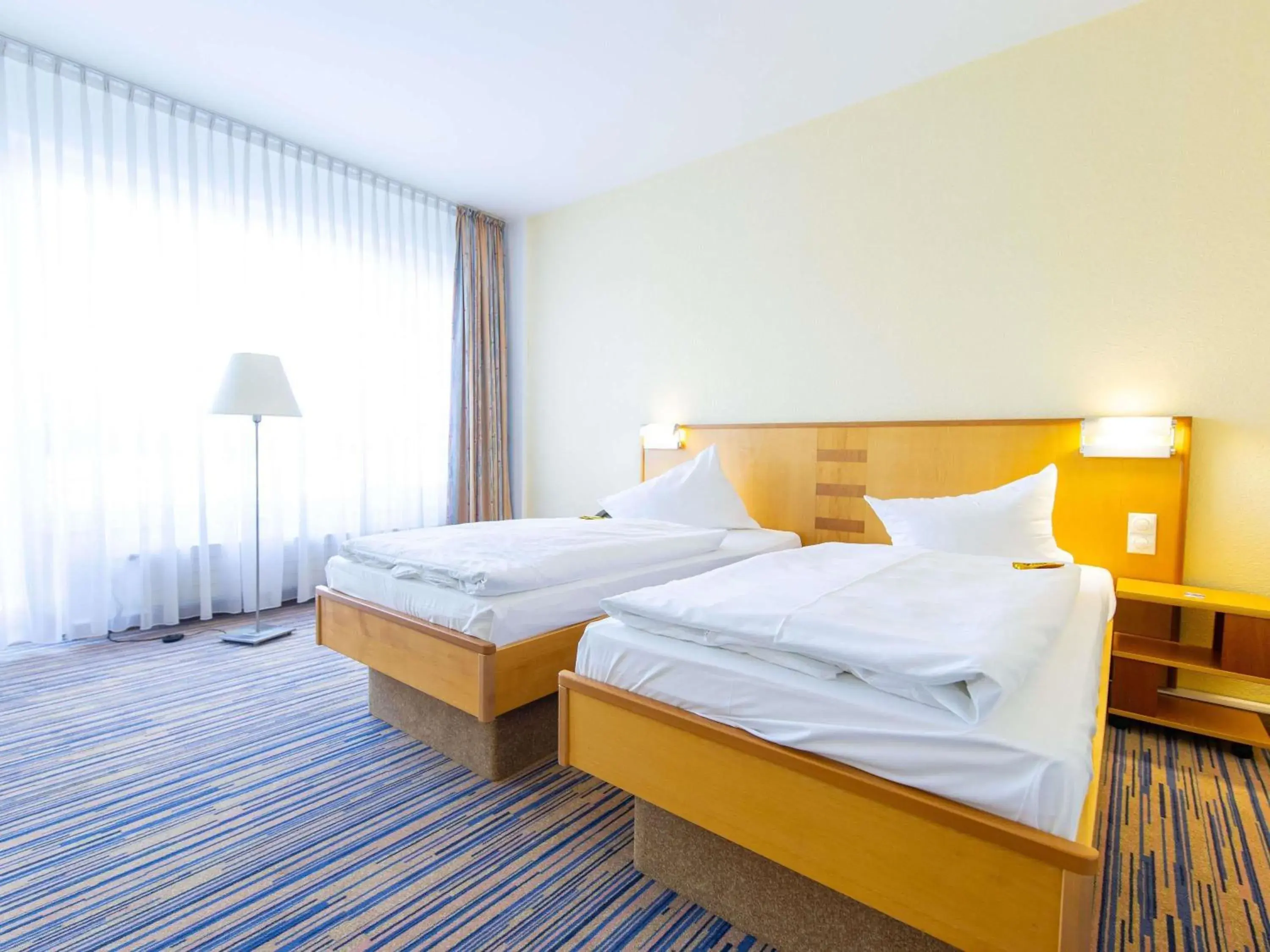 Quadruple Room - Accessible in Mercure Hotel Riesa Dresden Elbland Quadruple Room - Accessible in Mercure Hotel Riesa Dresden Elbland