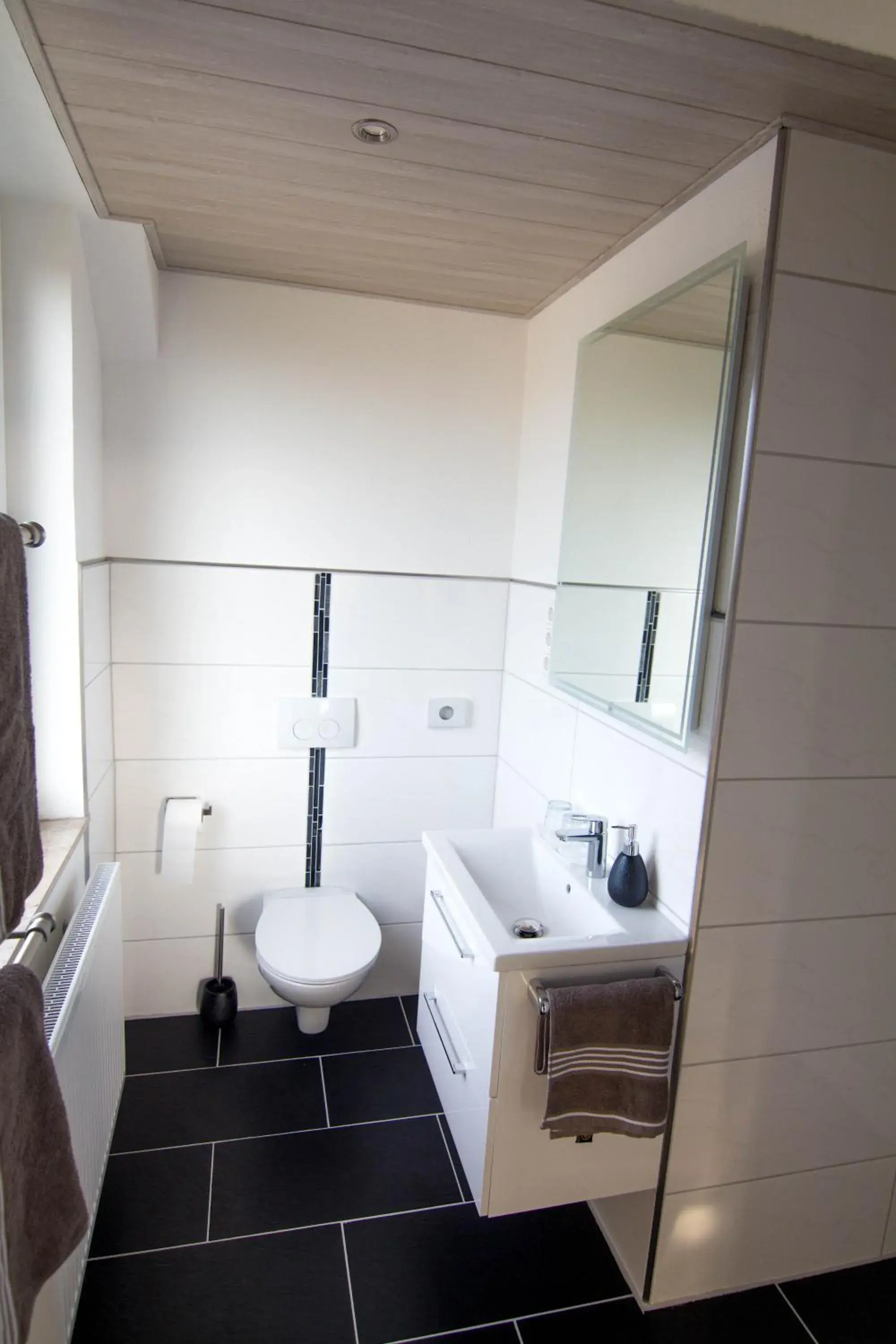 Double Room with Private Bathroom - single occupancy in Villa Kopp-Das Gästehaus Double Room with Private Bathroom - single occupancy in Villa Kopp-Das Gästehaus