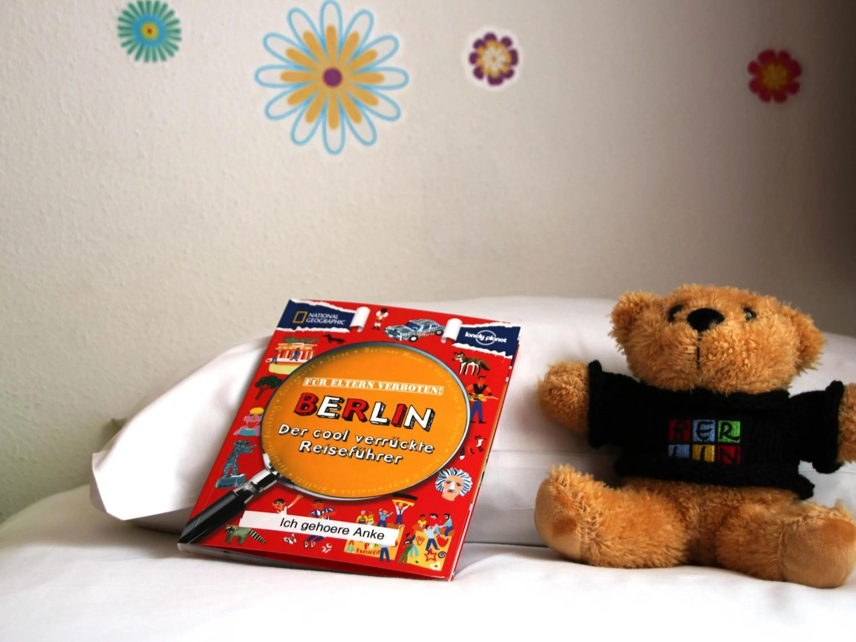 Bedroom in ibis Berlin Messe