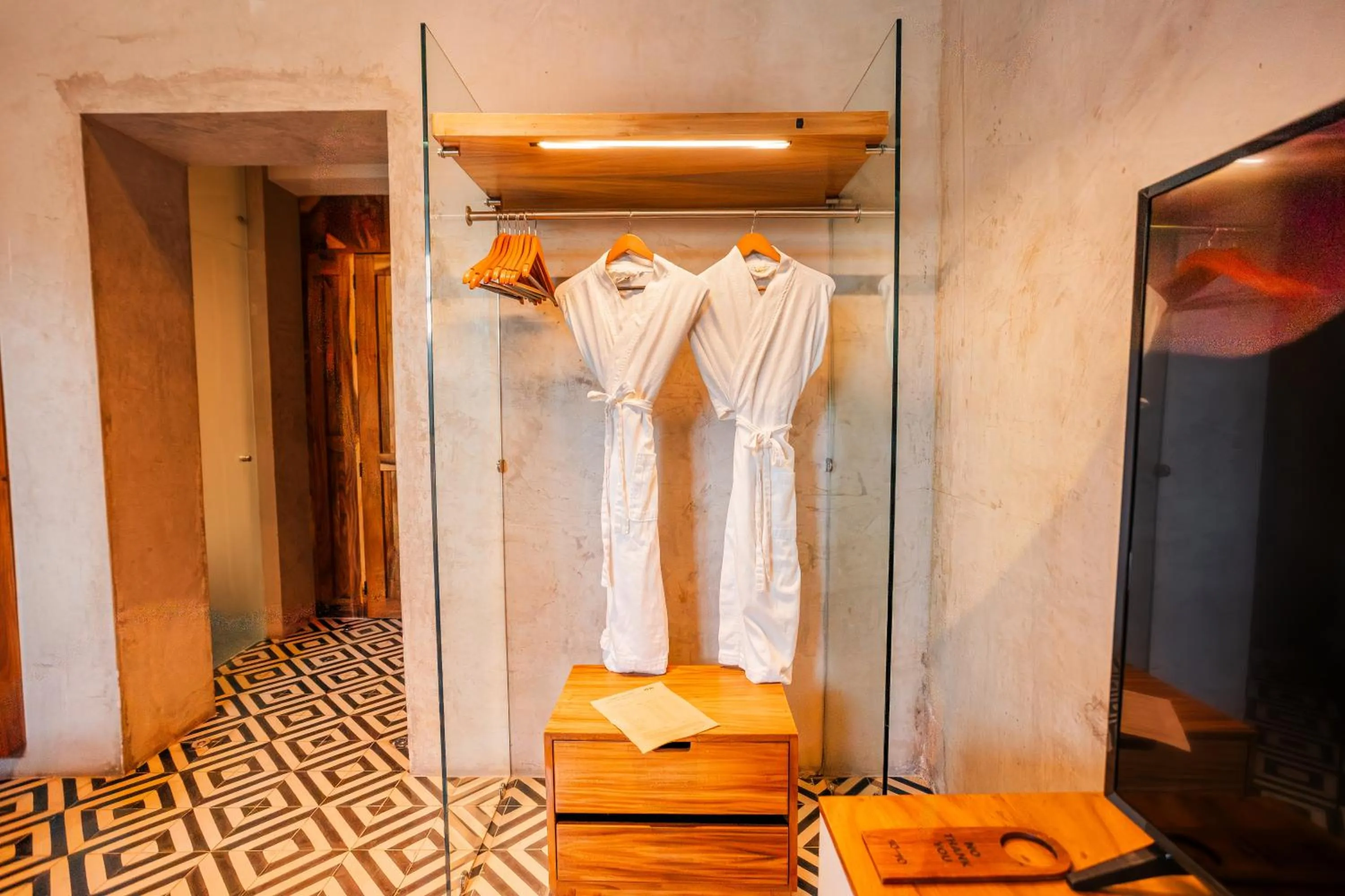 towels in Diez Diez Collection