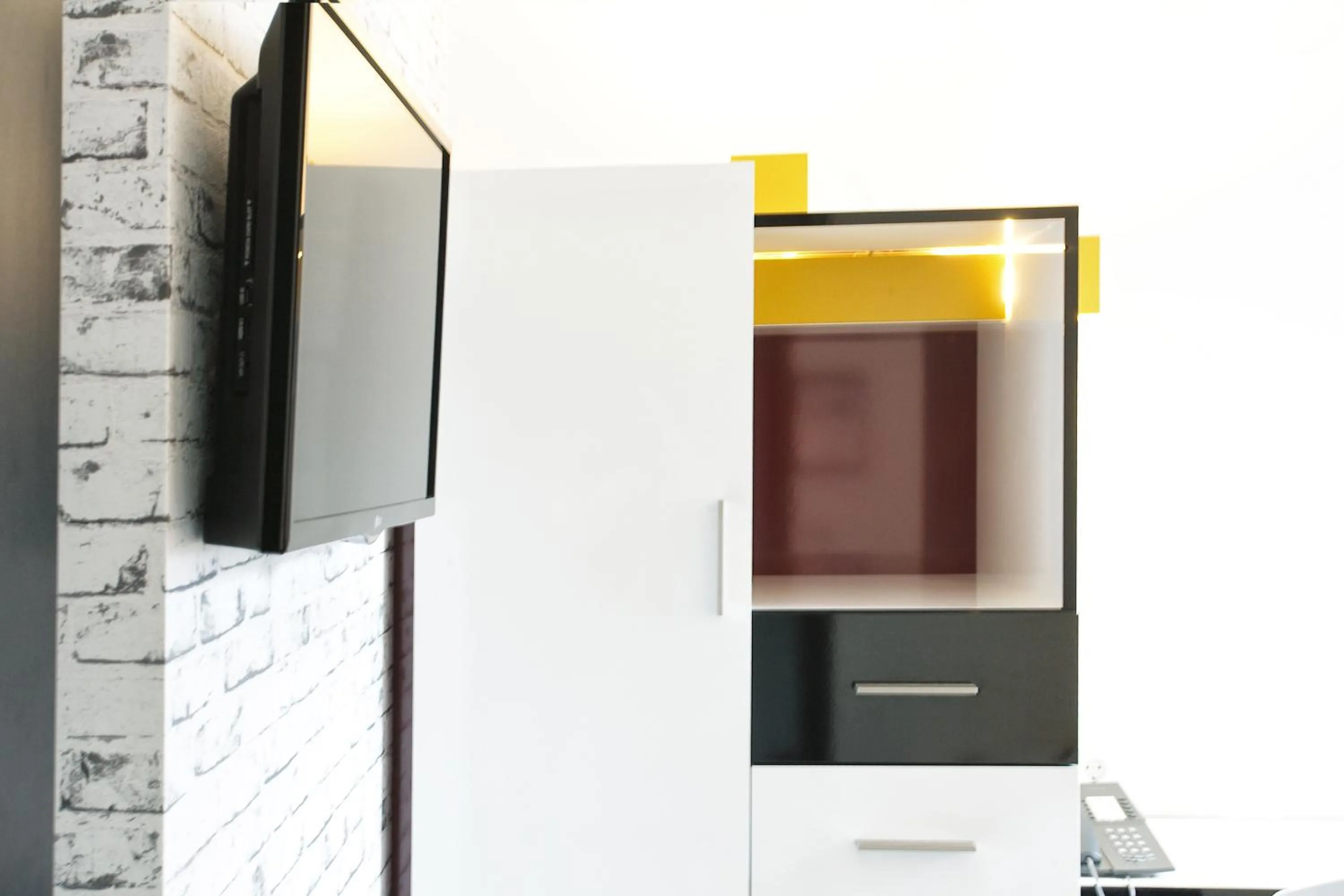 TV and multimedia in Hotel Cristall - Frankfurt City