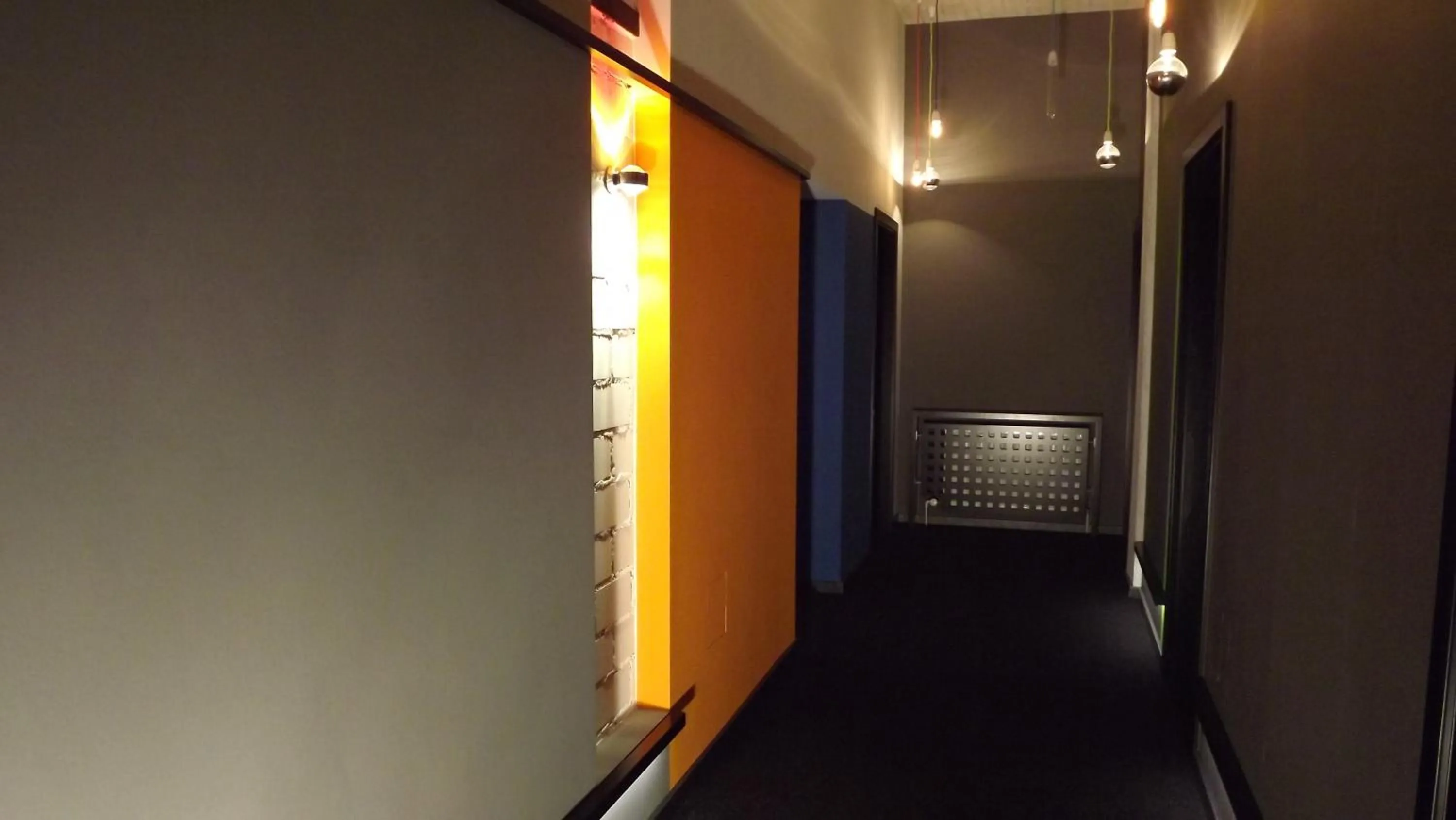 View (from property/room) in Hotel Cristall - Frankfurt City