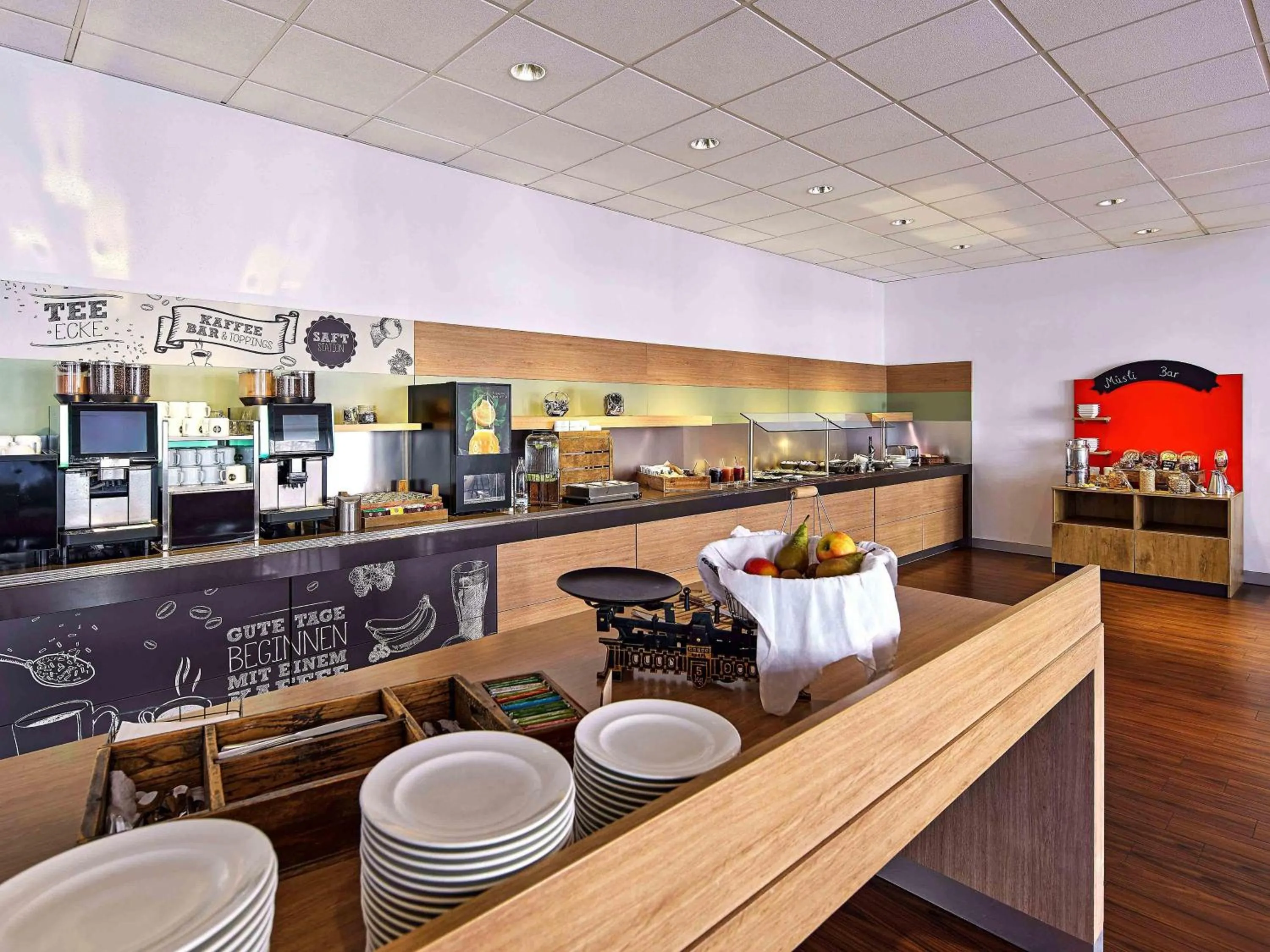 Lounge or bar in B&B Hotel Bonn-City