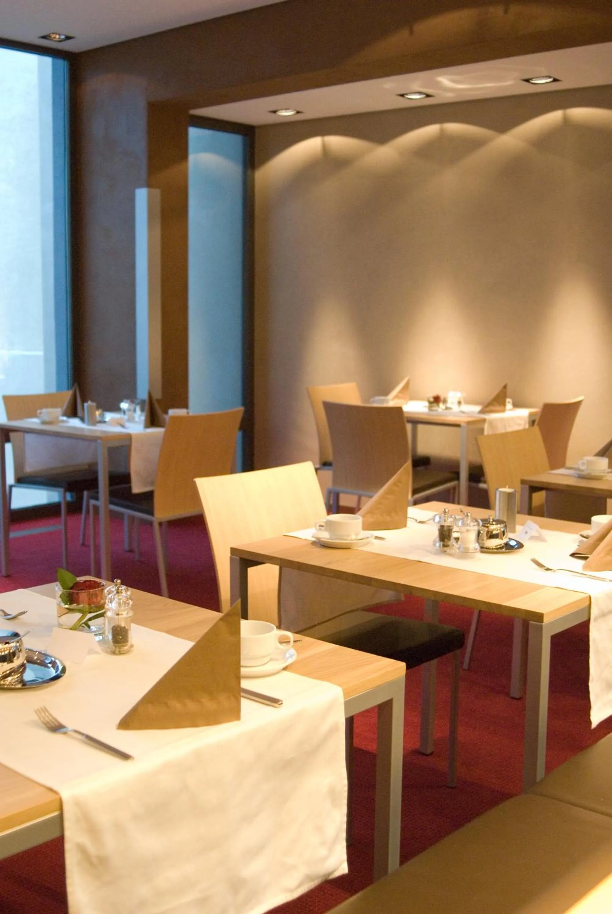 Restaurant/places to eat in Landidyll Hotel Lamm