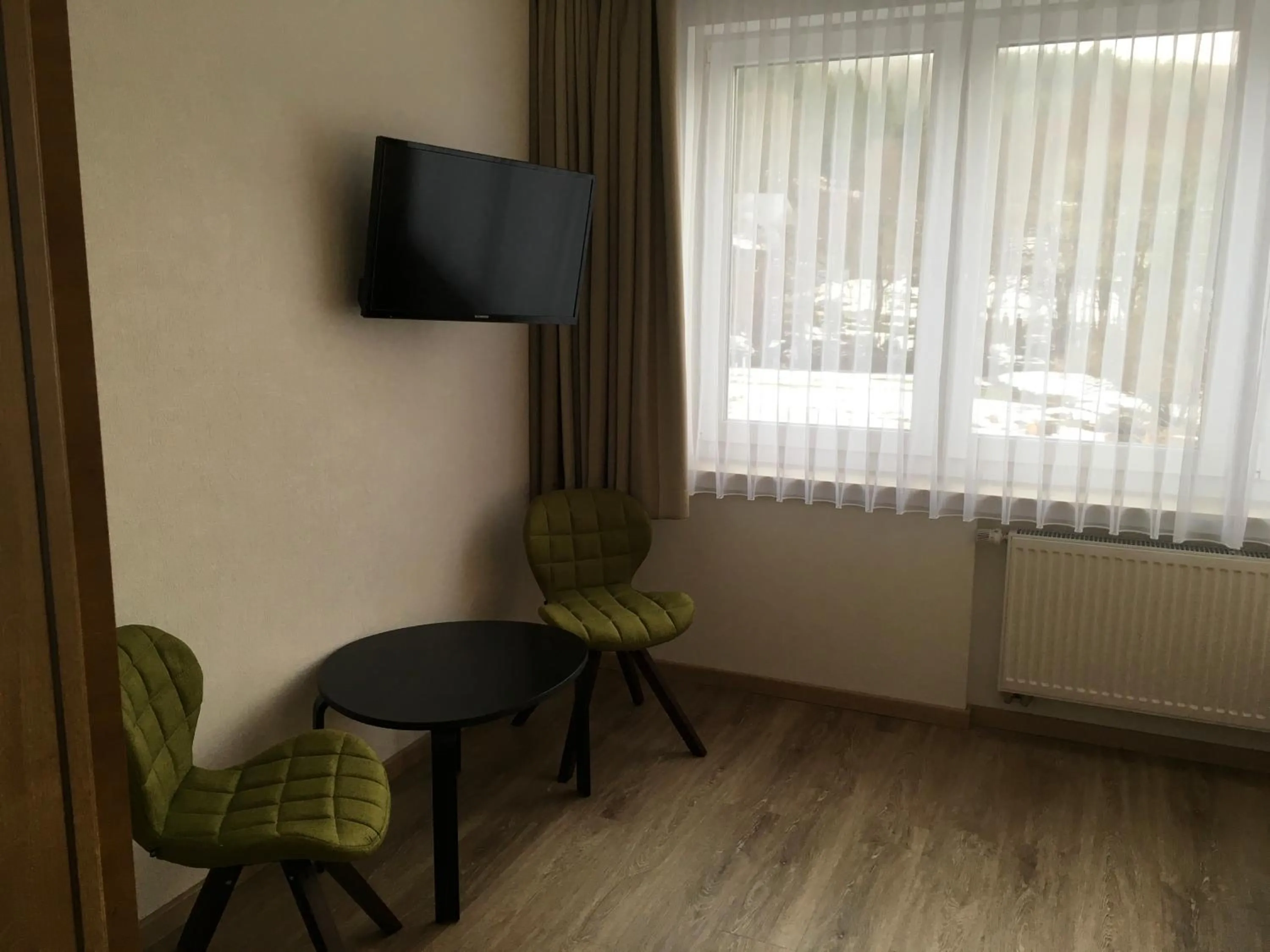 Photo of the whole room in Hotel-Pension zum Paradies