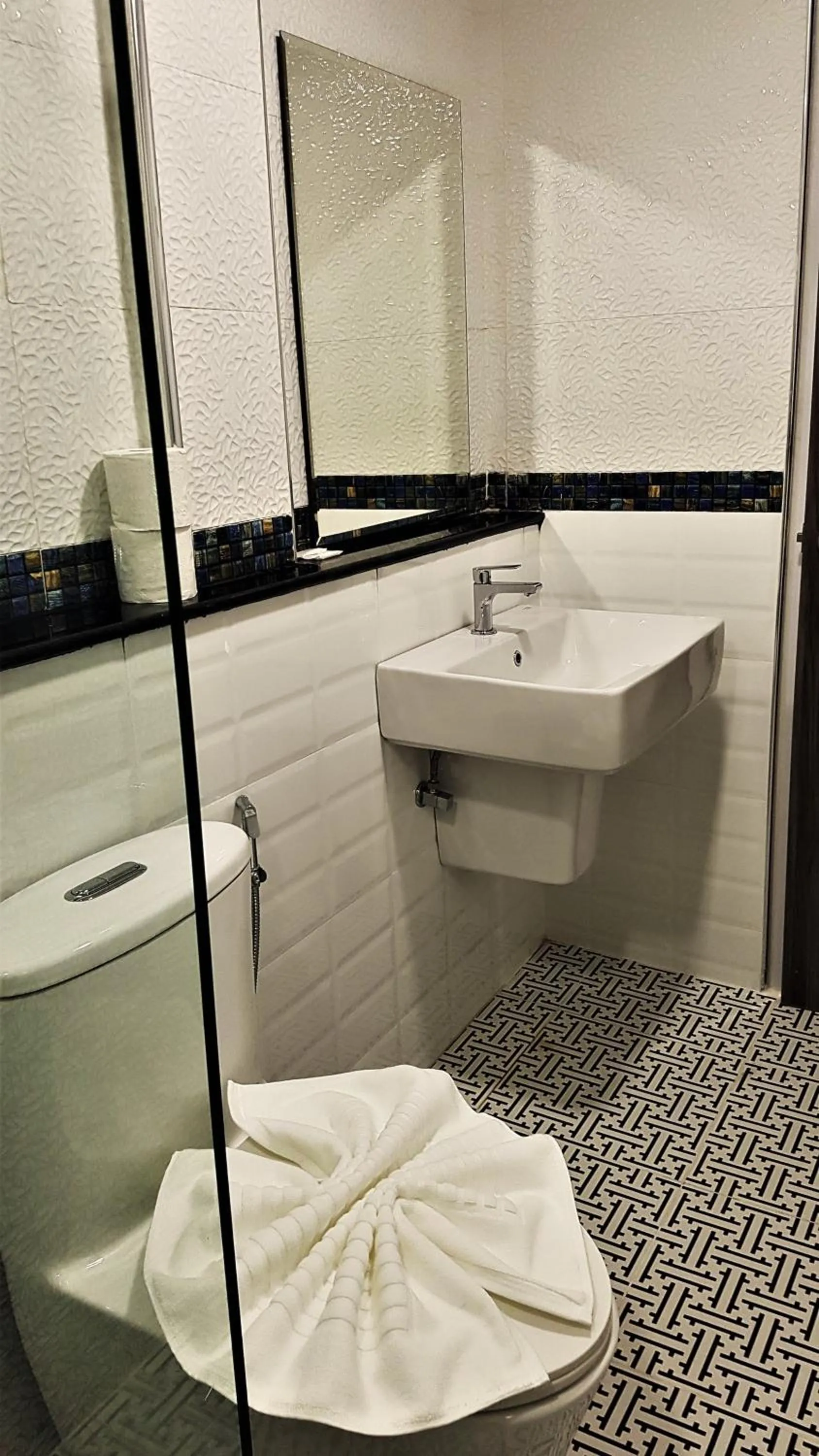 Bathroom in La Capannina Hotel Patong