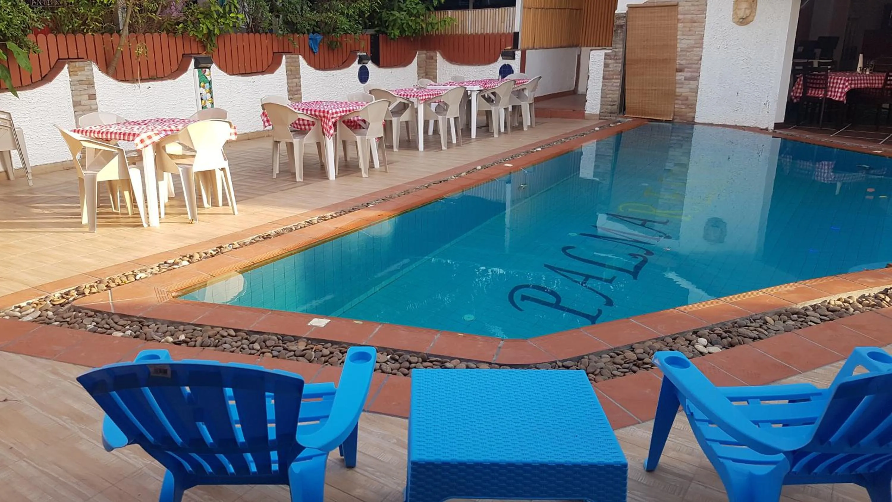 Swimming pool in La Capannina Hotel Patong