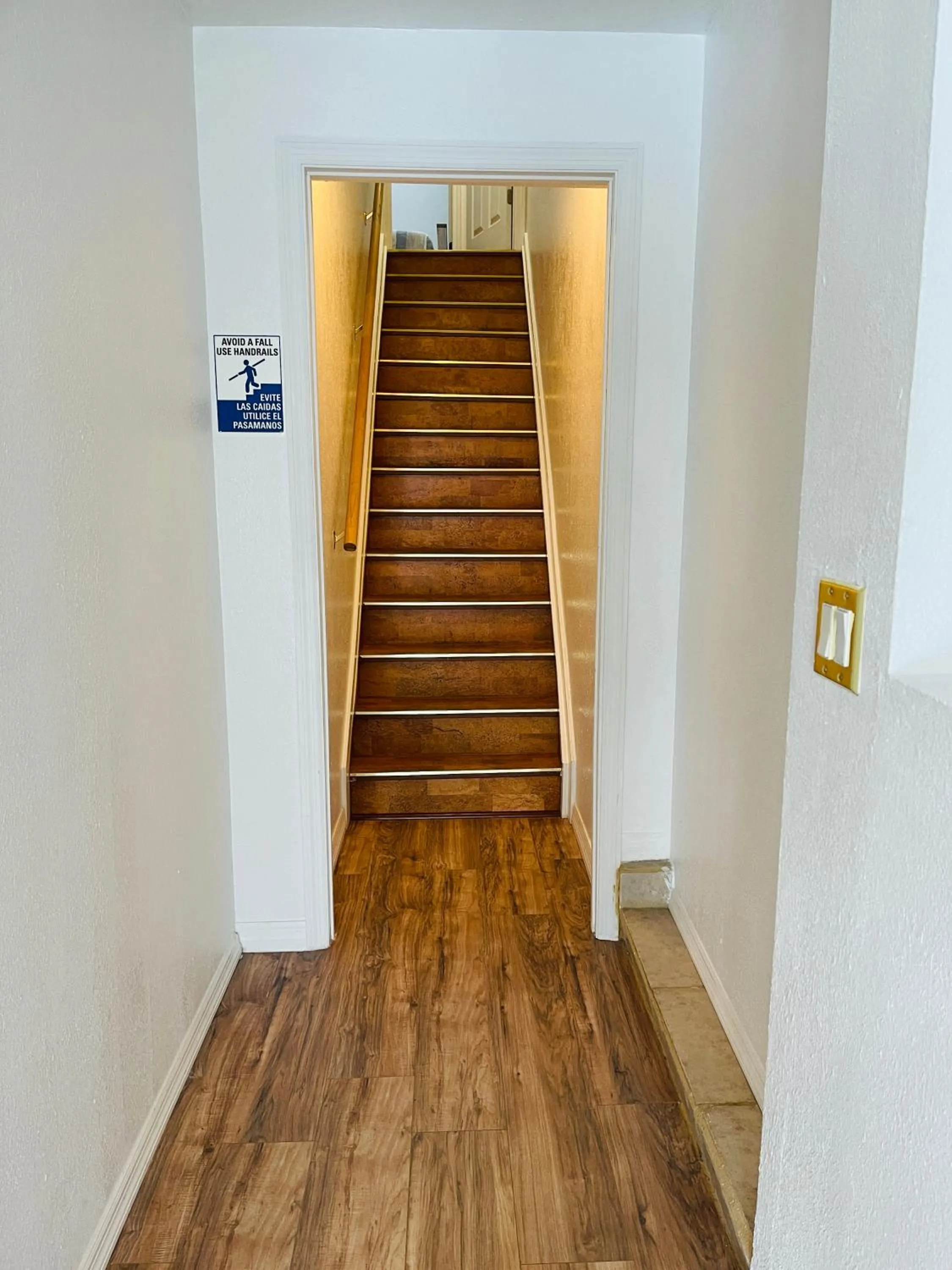 Facade/entrance in 2 Bedroom Apartment