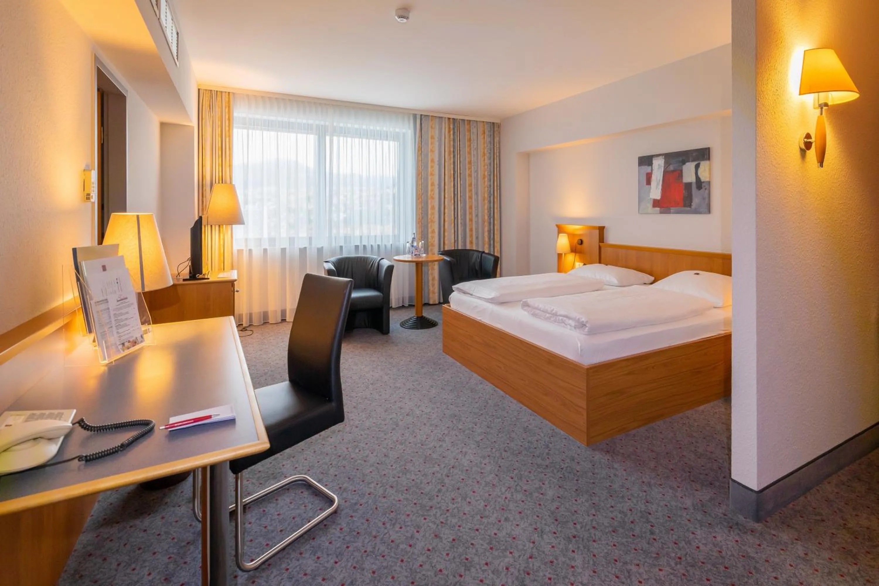 Photo of the whole room, Bed in City Hotel Suhl