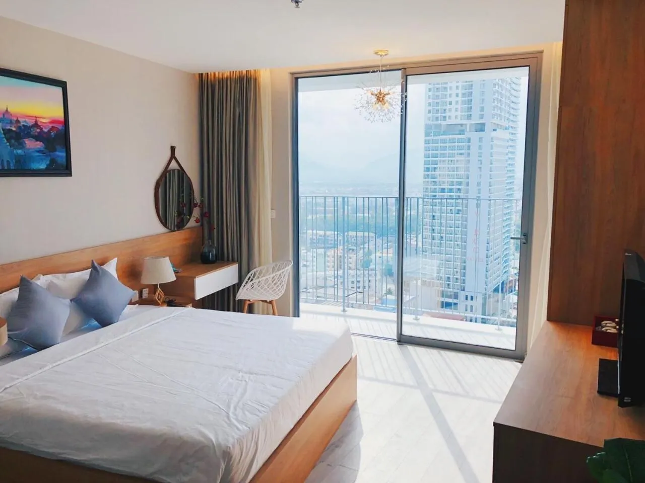 Bed in Homie Panorama Beachfront Residences Nha Trang